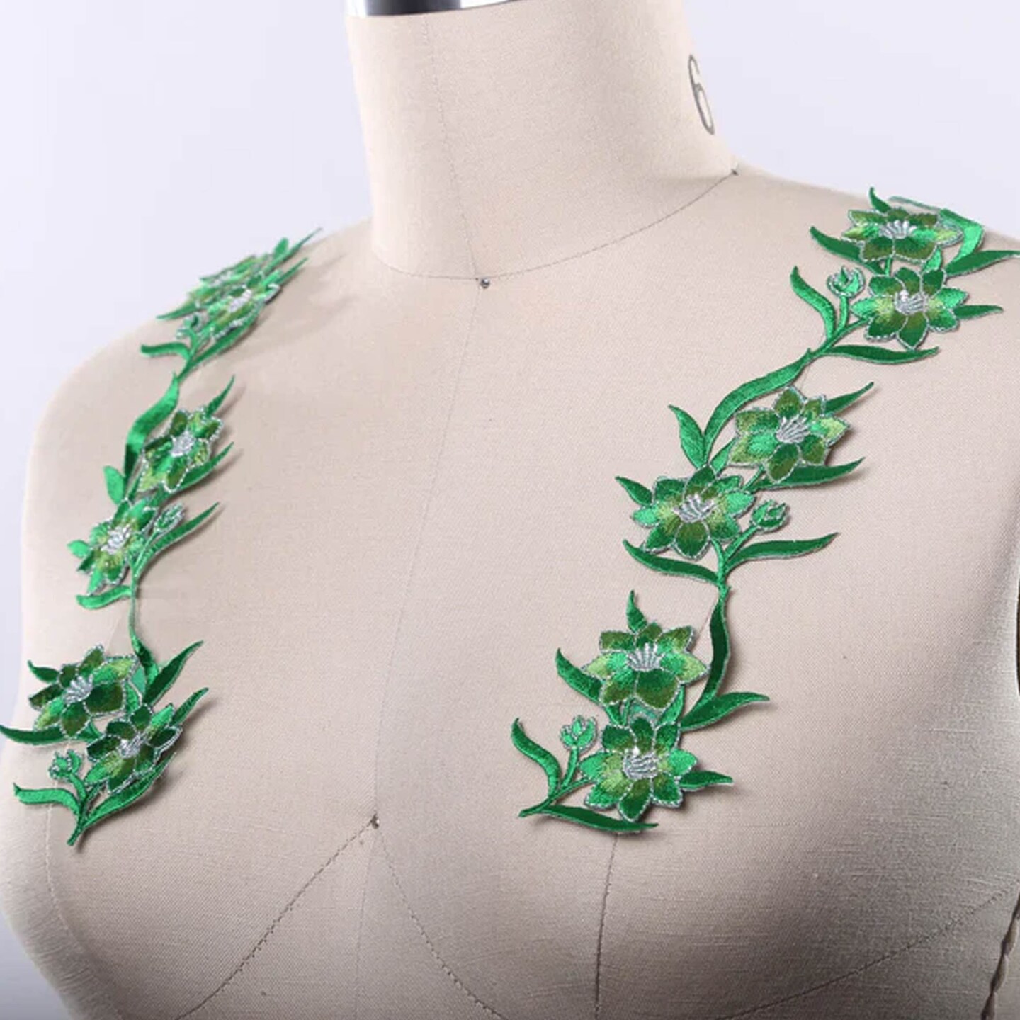 2 Patches Green Flower 2.5" Embroidery Patches with Silver Trim for Jackets Crafts Costumes DIY