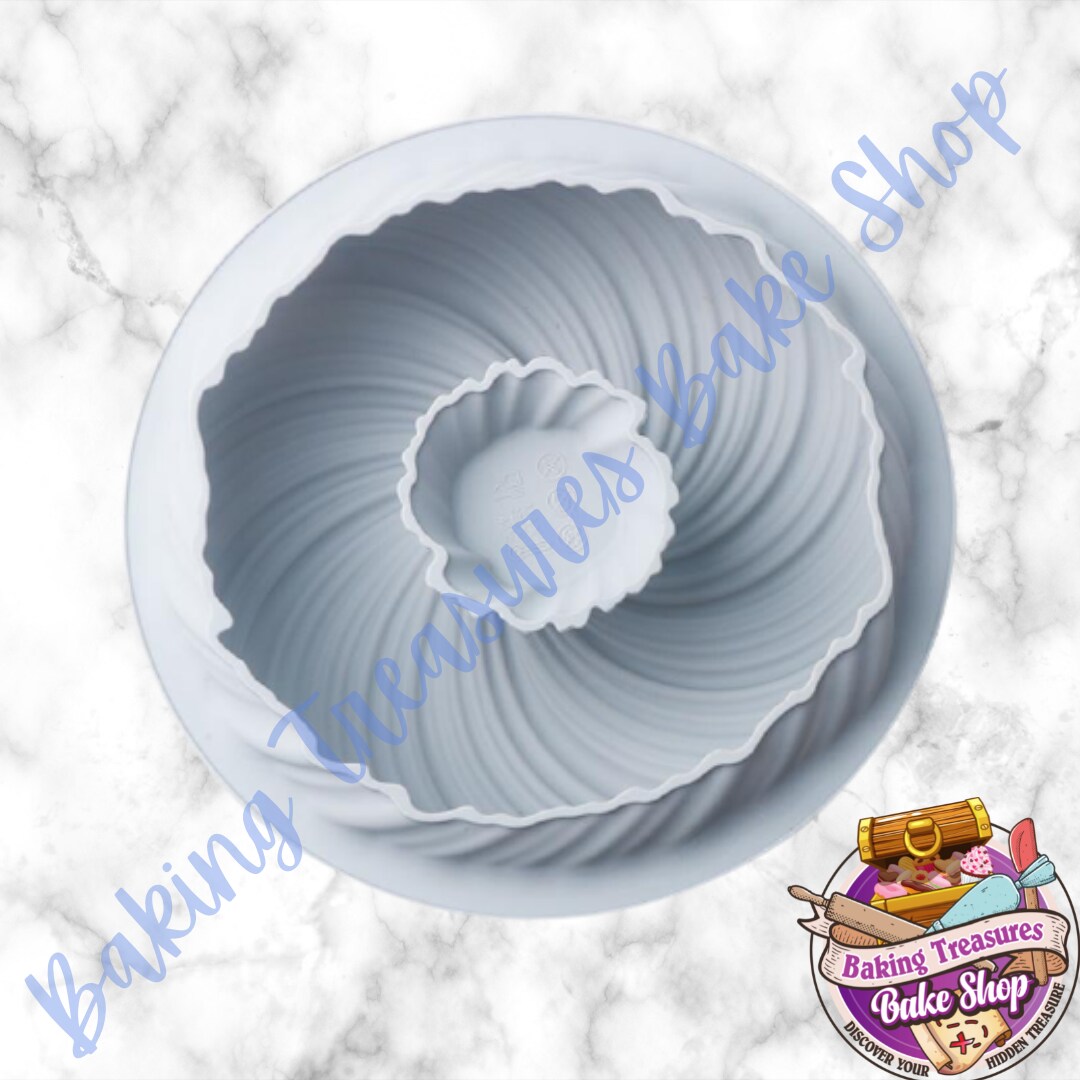 Breakable Silicone Mold for Spiral Bunt Cakes, Chocolate Desserts, and More