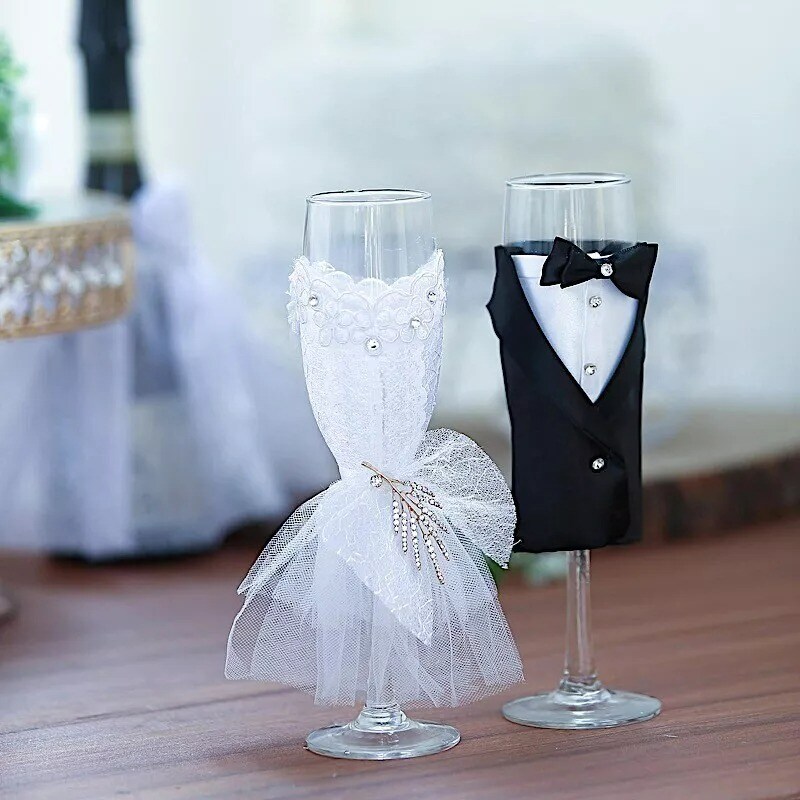 2 pcs 9&#x22; tall Clear Glass Tuxedo and Dress Champagne Wedding Toasting Flutes