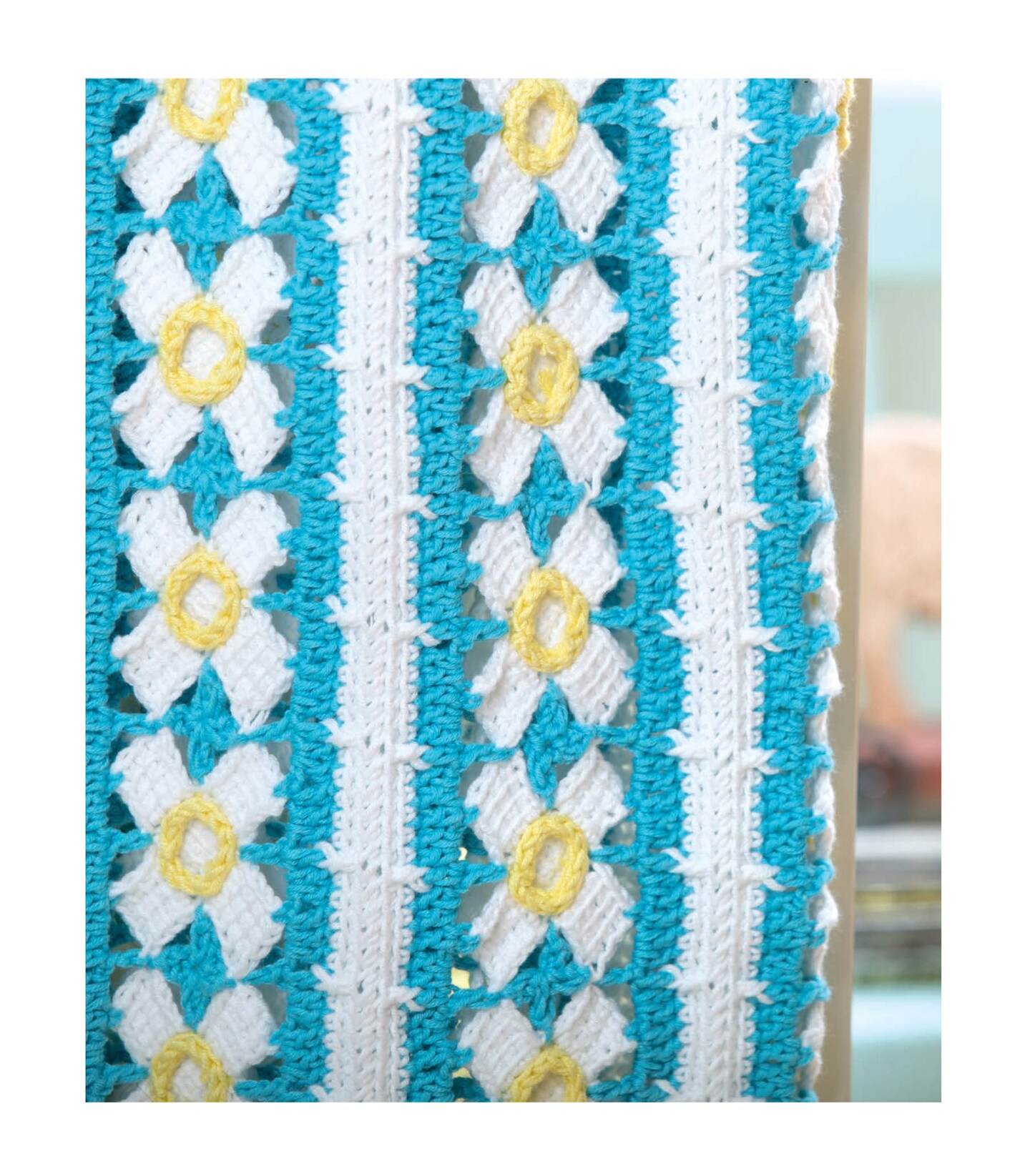 Baby Bright Quilts—Use Pops of Color in Stunning Baby Designs!Use Pops of Color in Stunning Baby Designs!
