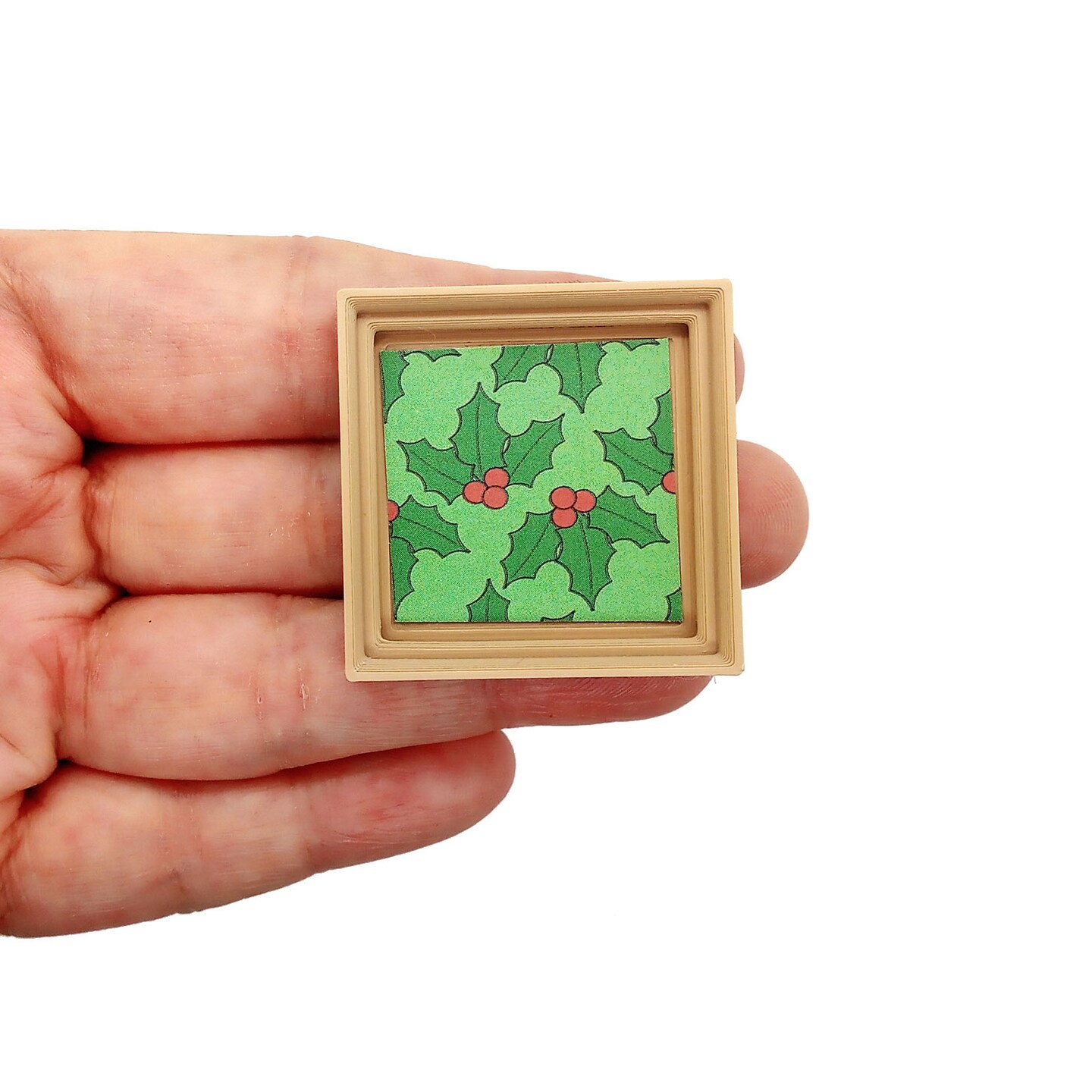 Mini Christmas Decor Prints, 1:12 scale, 6 pcs with Frames, Adorabilities