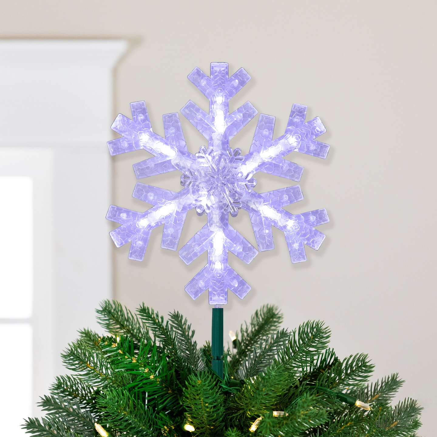 Northlight 14.75&#x22; LED Lighted Clip-On Snowflake Christmas Tree Topper, White Lights