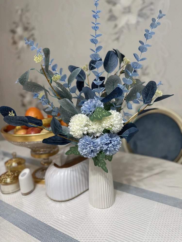 Artificial Chrysanthemum Bouquet for Decoration Blue and White Flowers or Vase Silk Flowers for Home Bathroom Decor