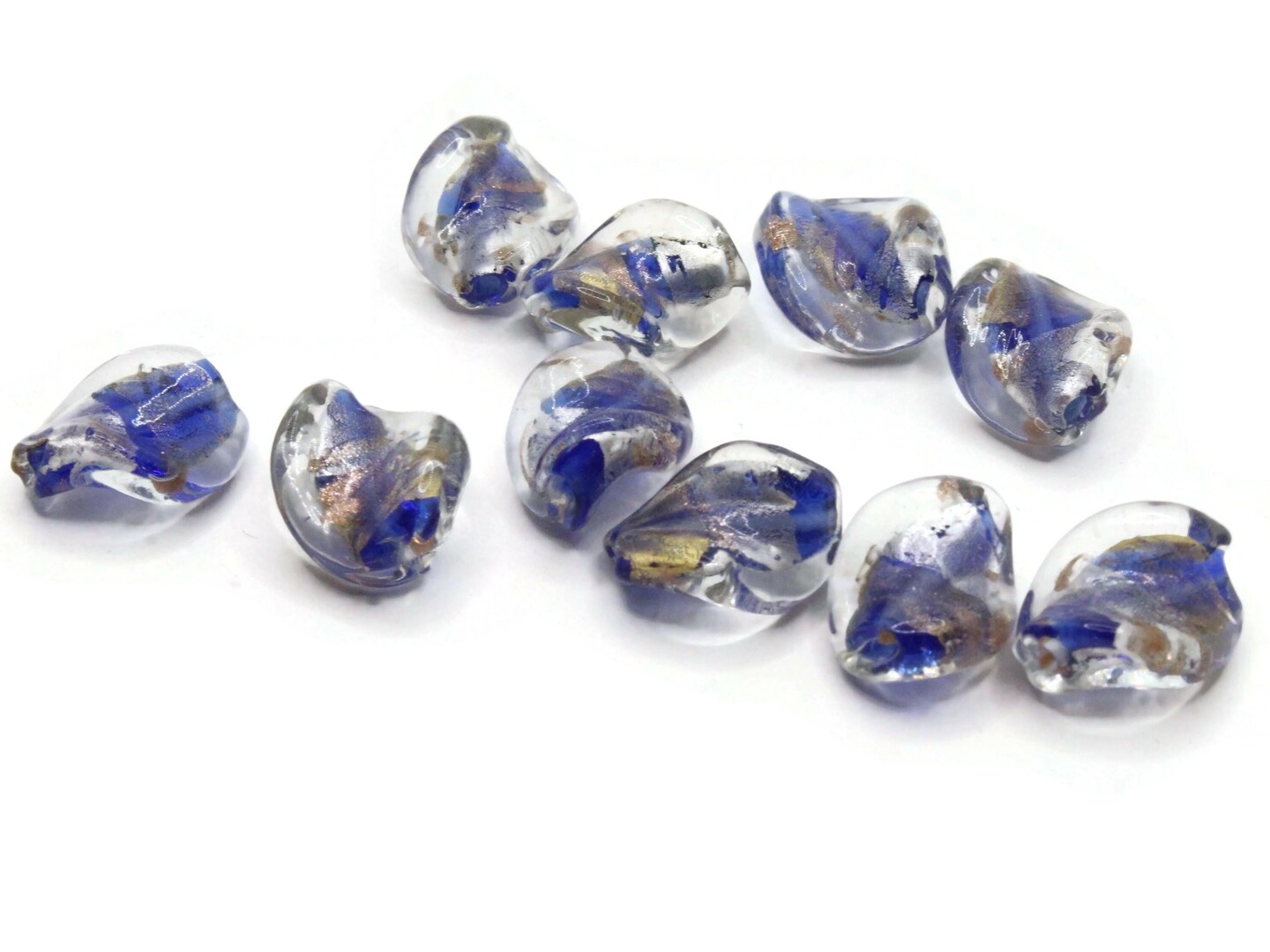 10 15mm Blue and Silver Lampwork Glass Flat Oval Twist Beads