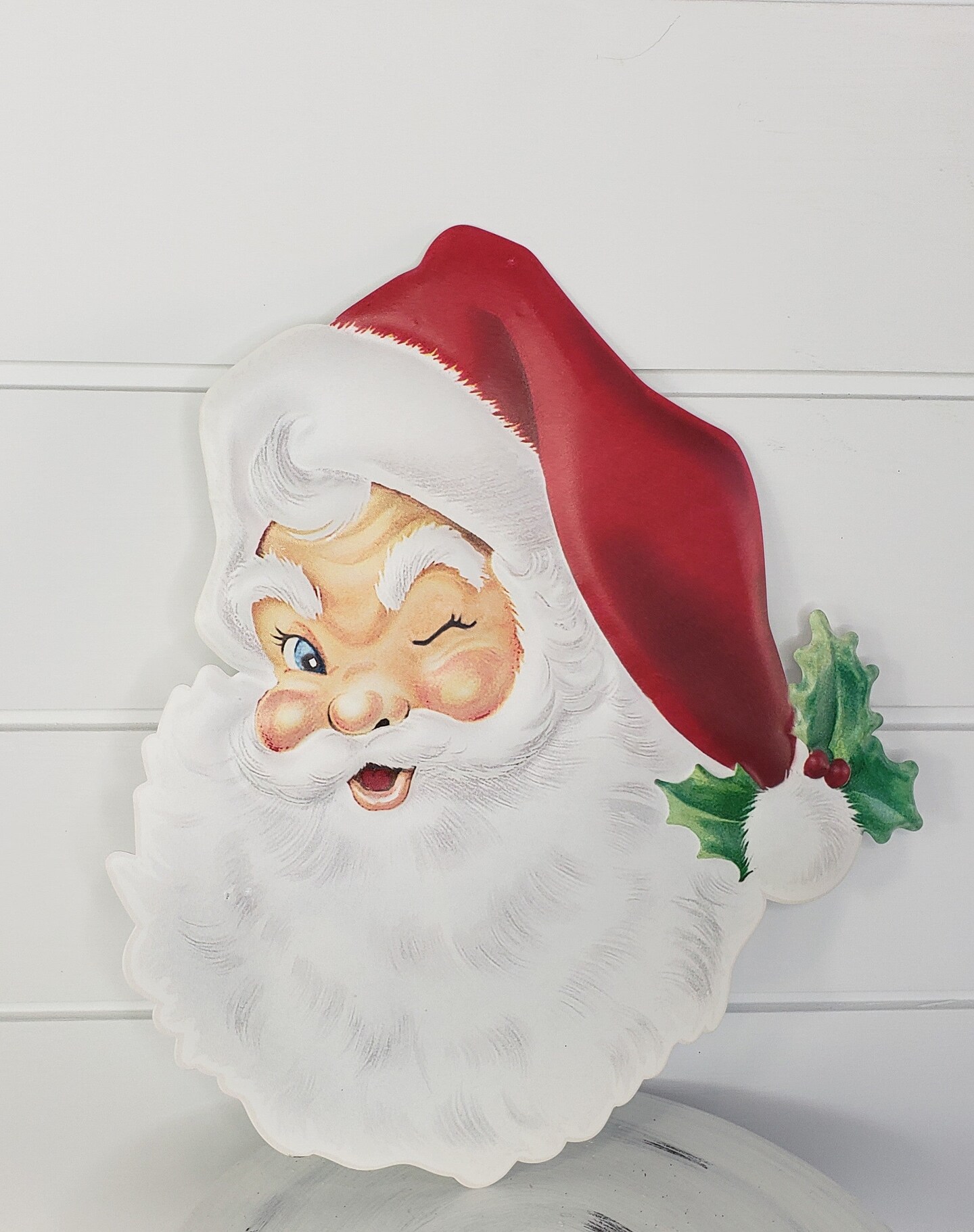 12&#x22;H x 11.75&#x22;L Embossed Metal Santa Face Sign - Charming Christmas Decoration-MD0621