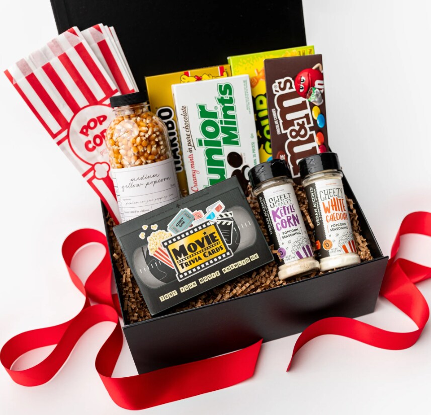 Movie Night Gift Box, Staycation, Date Night, Snack, Sweet and Salty,  Friends Evening, Birthday, Fun Day, Sleepover, Dinner Party