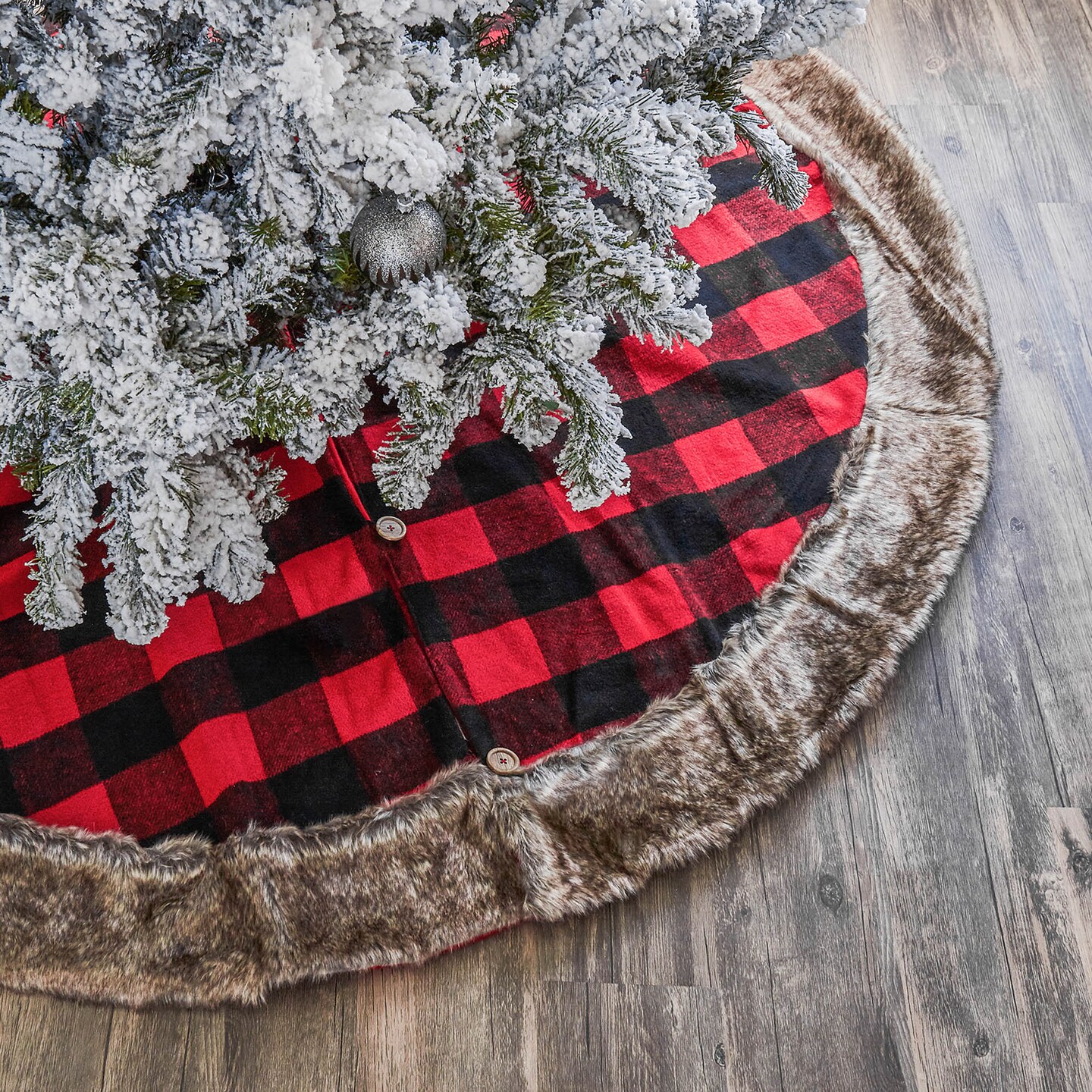 Red Buffalo Plaid Tree Skirt With Faux Fur Trim 60 Michaels