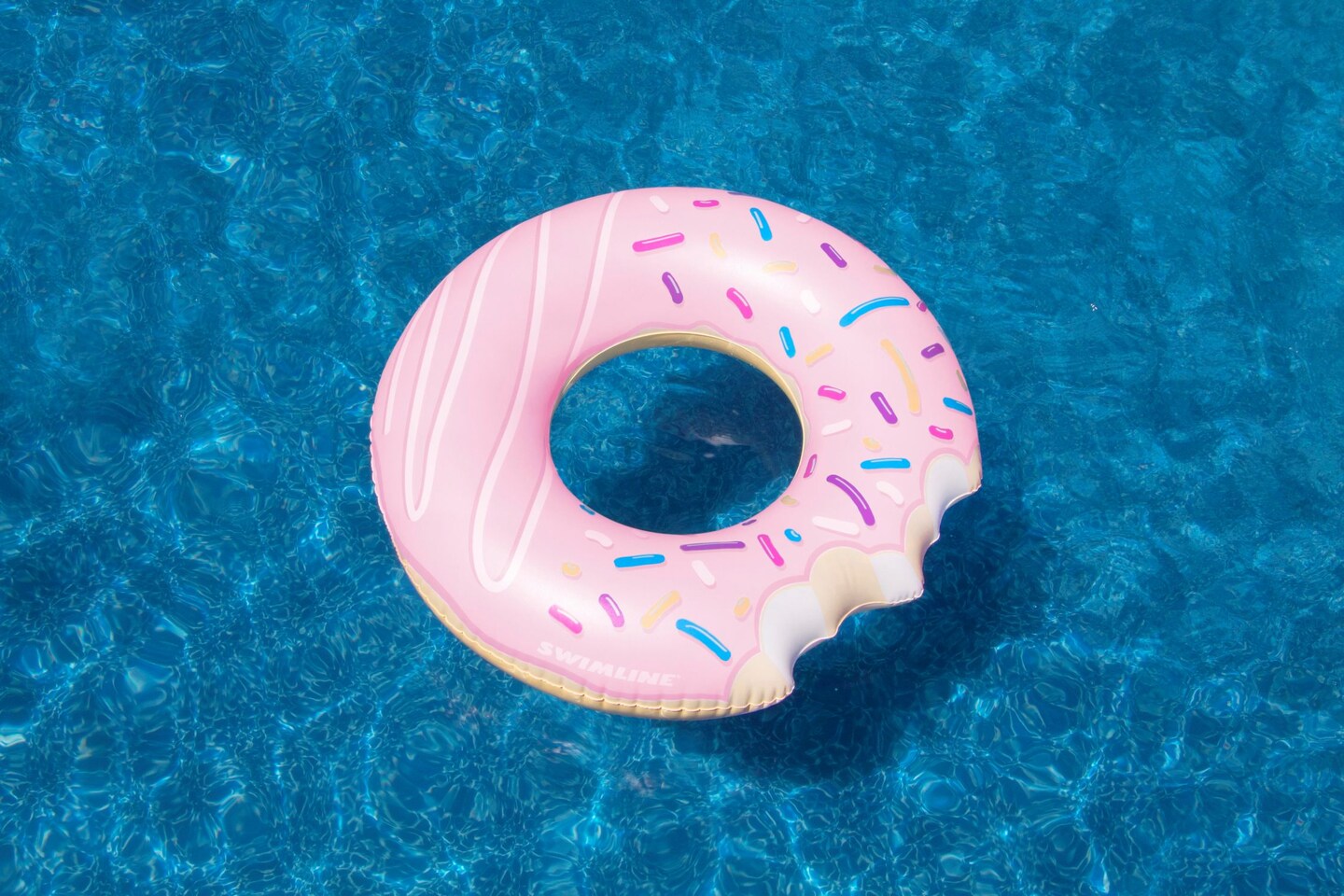 Swimline Donut Inflatable Swimming Pool Ring - 42&#x22; - Pink