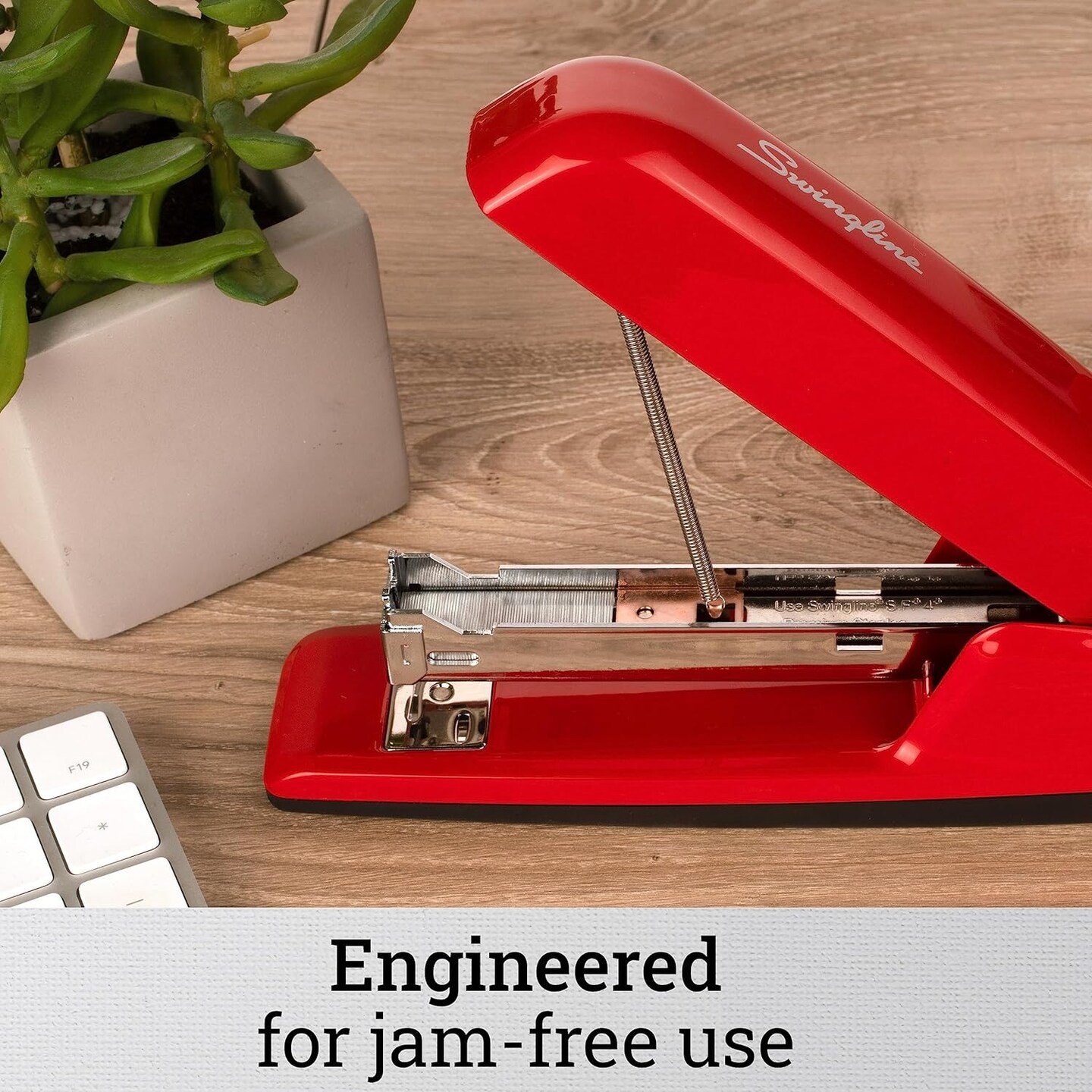Stapler, 30 Sheet Capacity, 747 Business Stapler, Jam Free, Metal, Rio Red (74736)