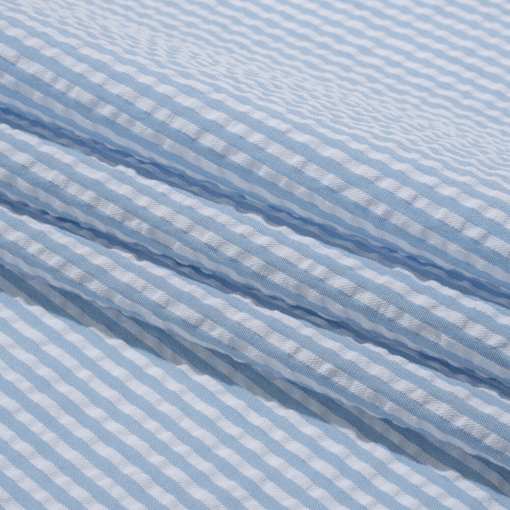 1 Yard Light Blue and White Candy Striped Polyester and Cotton Seersucker