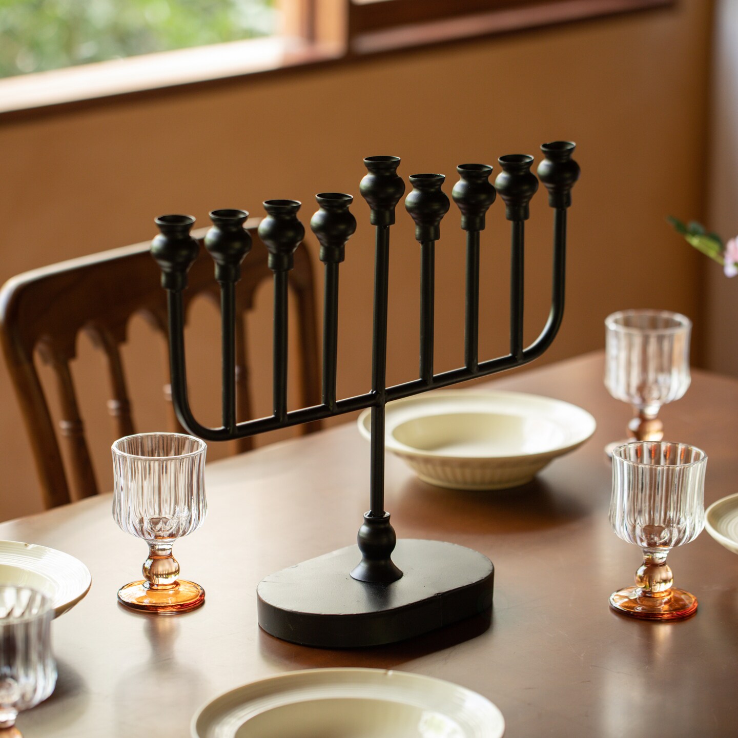Vintiquewise Wall Mount 9-Branch Hanukkah Menorah Illuminated Display Contemporary Decorative Accent Judaica Centerpiece and Meaningful Gift for Hanukkah Celebrations, Modern Black