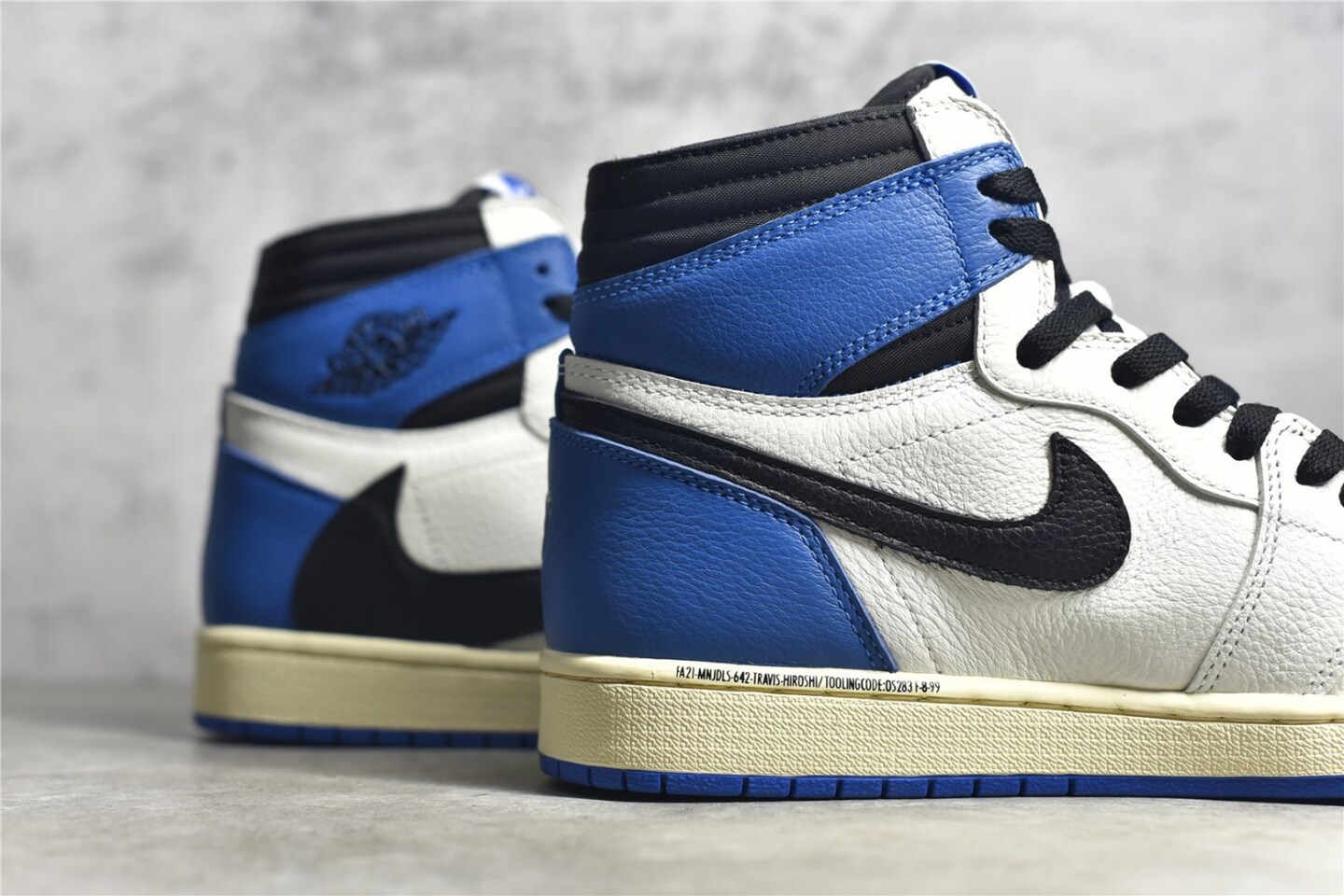 Air Jordan 1 Retro High Travis Scott Fragment Military Blue