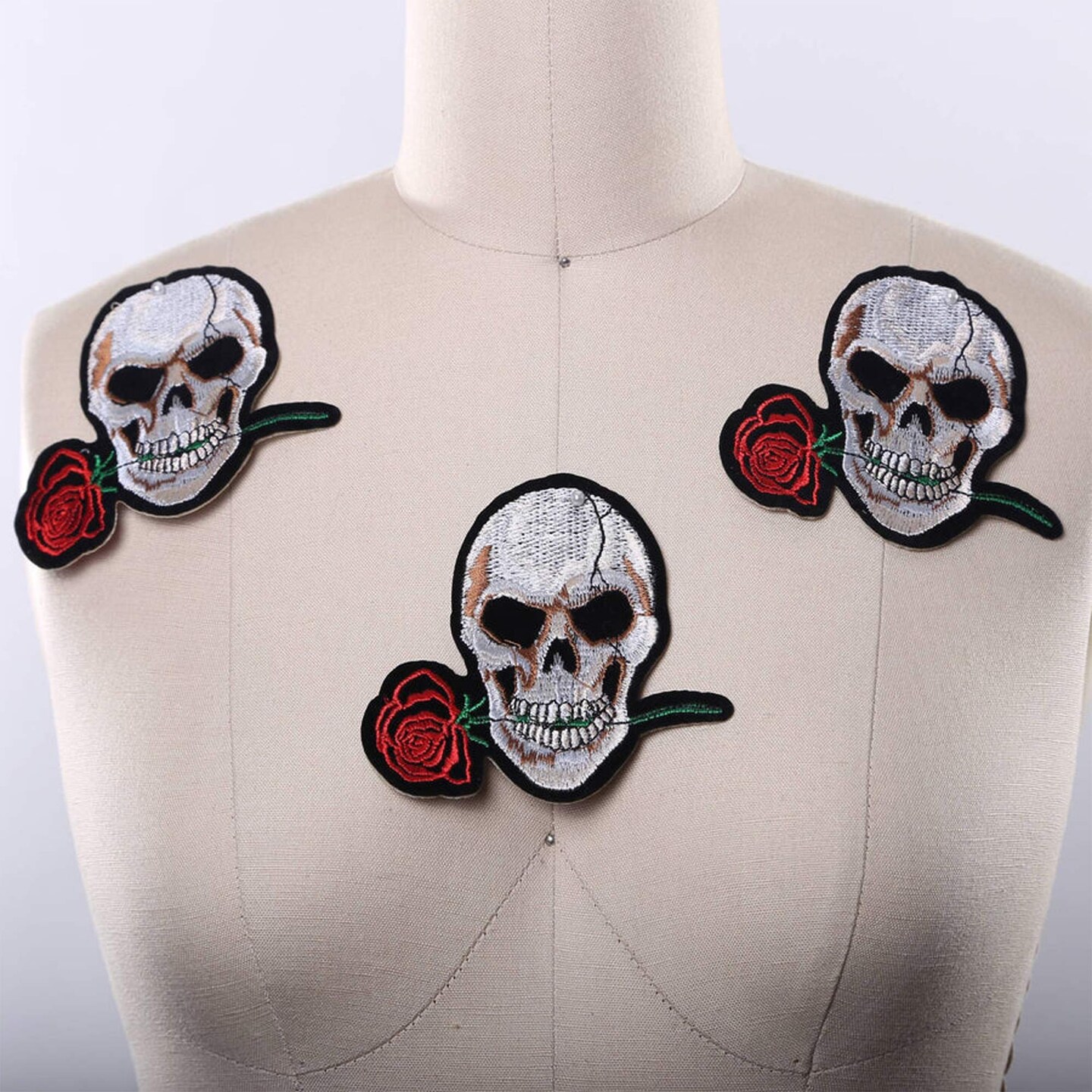 3.75&#x22; Skull with Red Rose Embroidered Patch for Jackets