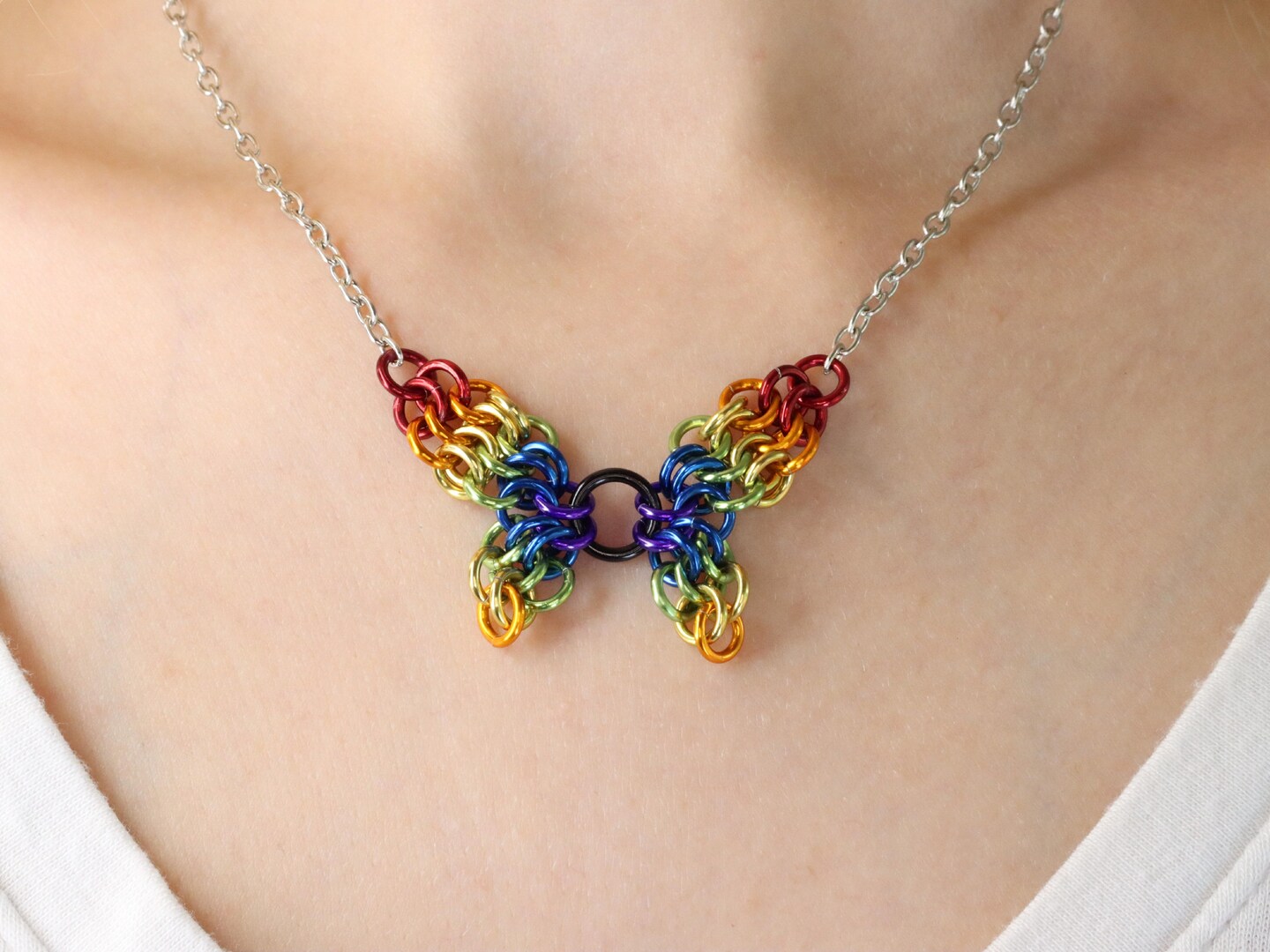 Chainmaille necklace with cheapest winged pendant