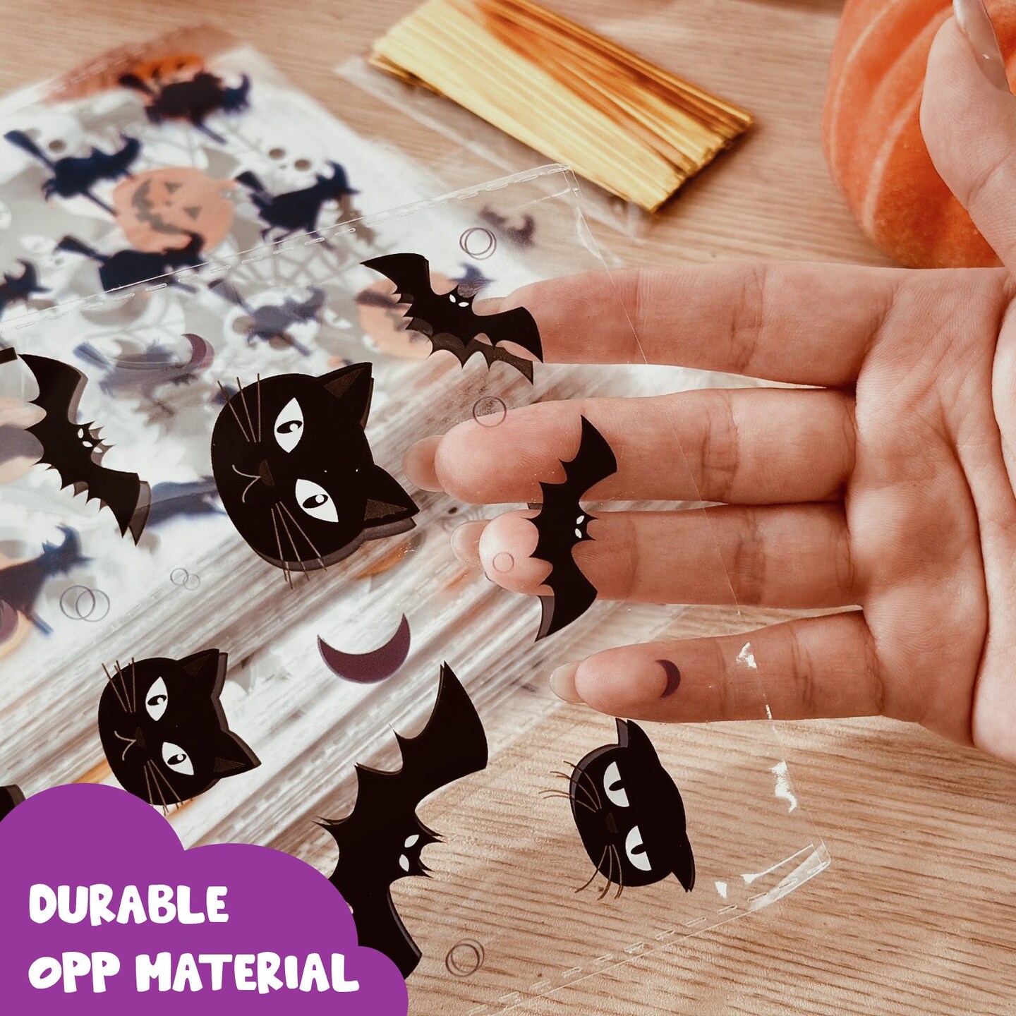 Wrapables Halloween Cellophane Treat Bags With Twist Ties for Candy, Treats, Trick or Treat and Party Favors, Halloween Treat Bags, Halloween Gift Bags, Halloween Goody Bags (100pcs), Dark Creatures