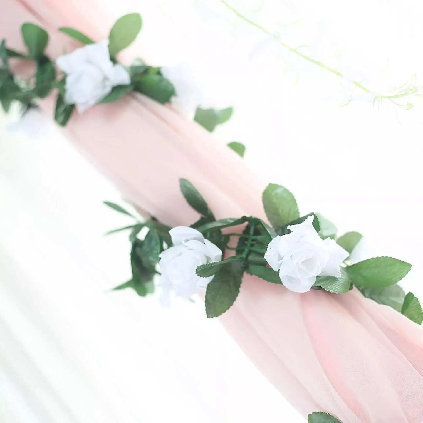 6 feet White 3D Chain GARLAND SILK ROSES Wedding FLOWERS Bouquets Party Home