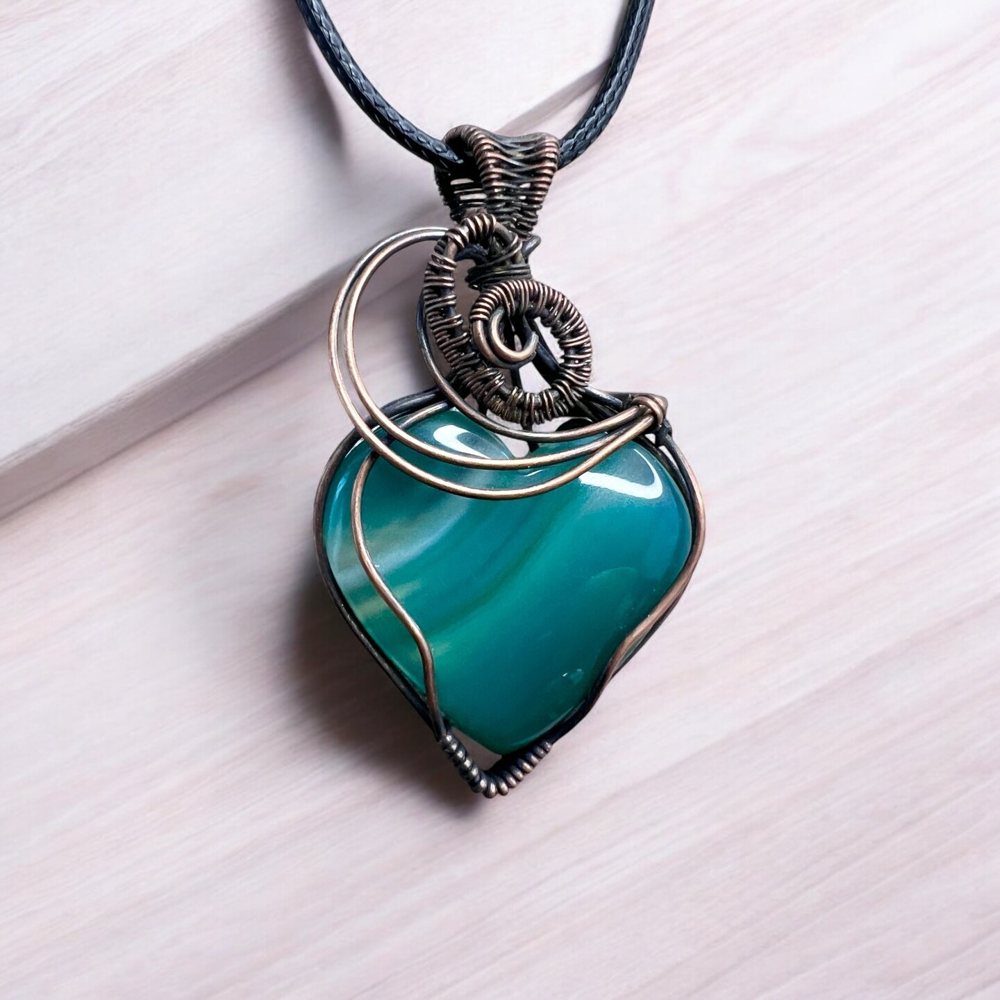 High quality Agate heart pendant