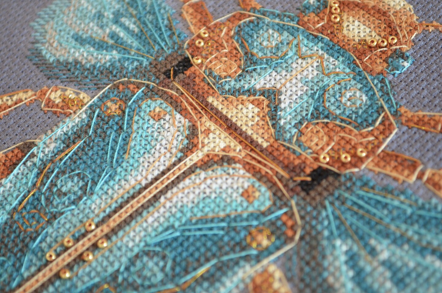 Counted Cross-stitch kit - Artifact of time