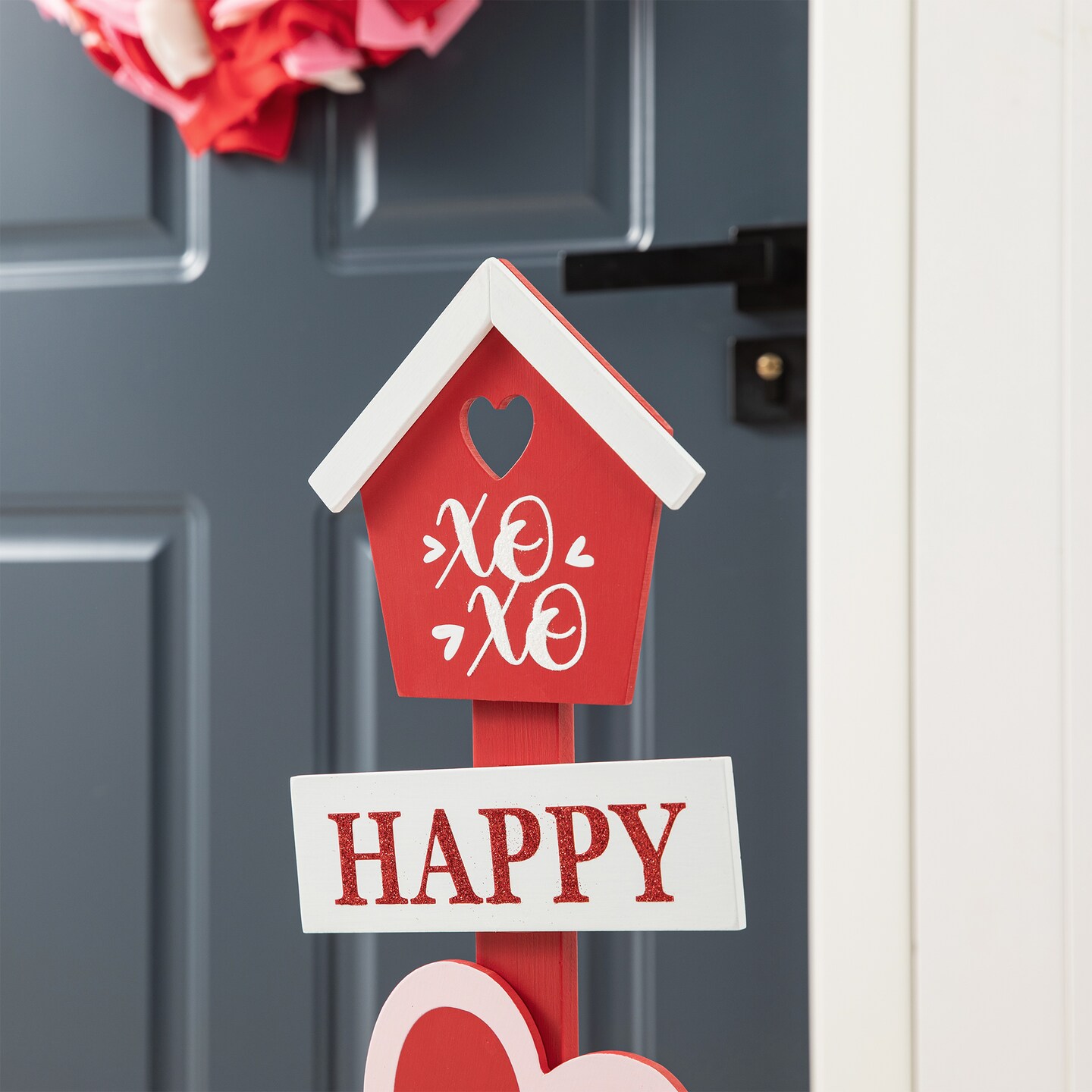 35.75&#x22;H Valentine&#x27;s Wooden Heart &#x26; Love House Porch Decor