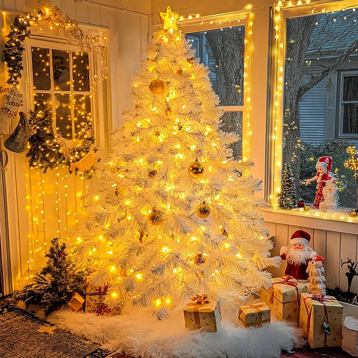 Indoor/Outdoor 100 LED String Lights with Flexible Clear Wire