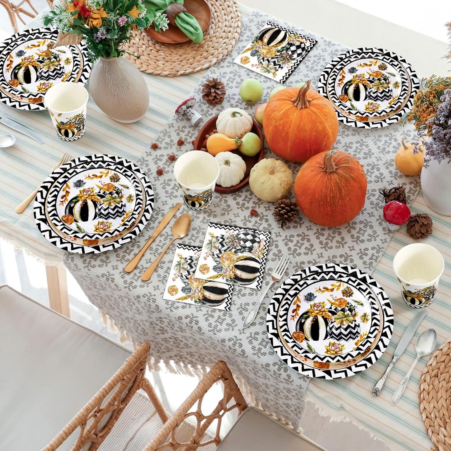250Pcs Thanksgiving Tableware Sets - Plates, Napkins, Cups Serves 50 Guests (Black and White Pumpkin)
