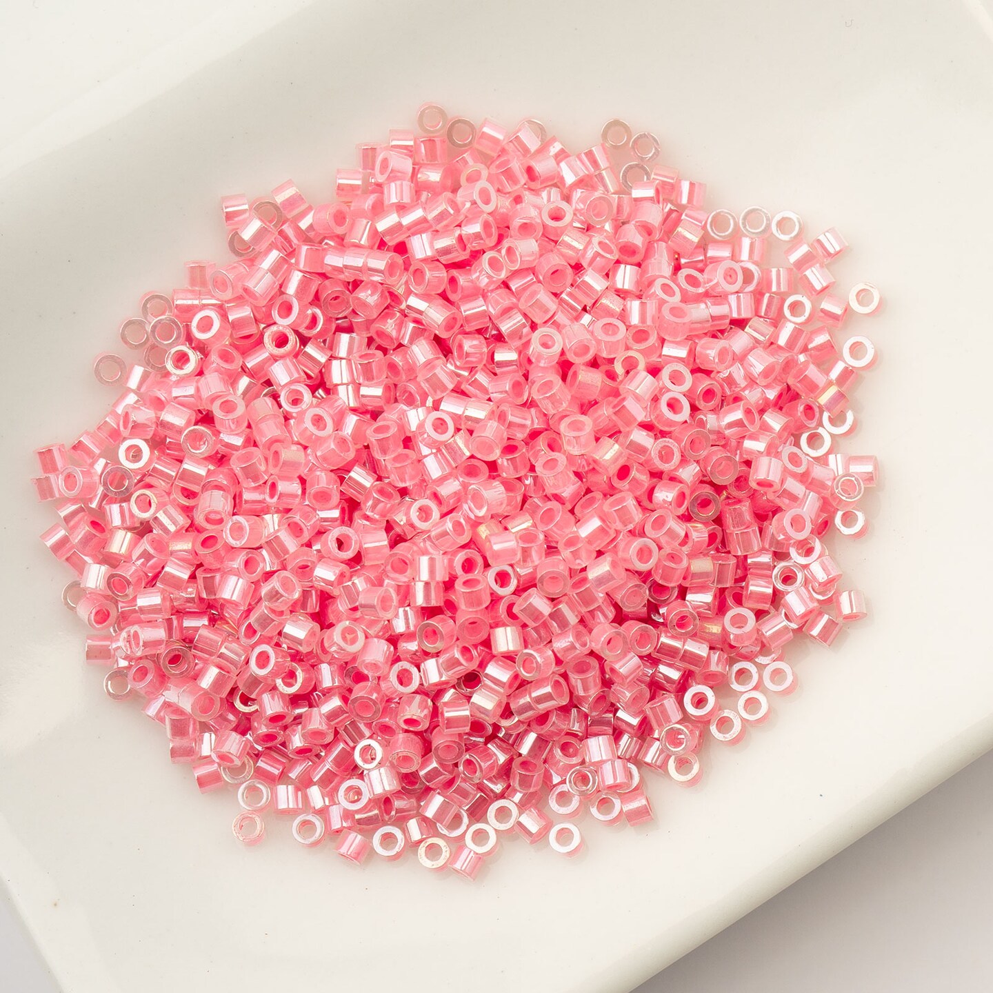 John Bead Ceylon Finish Cylin Beads 11/0 Glass Cylindrical Seed Beads, 25g