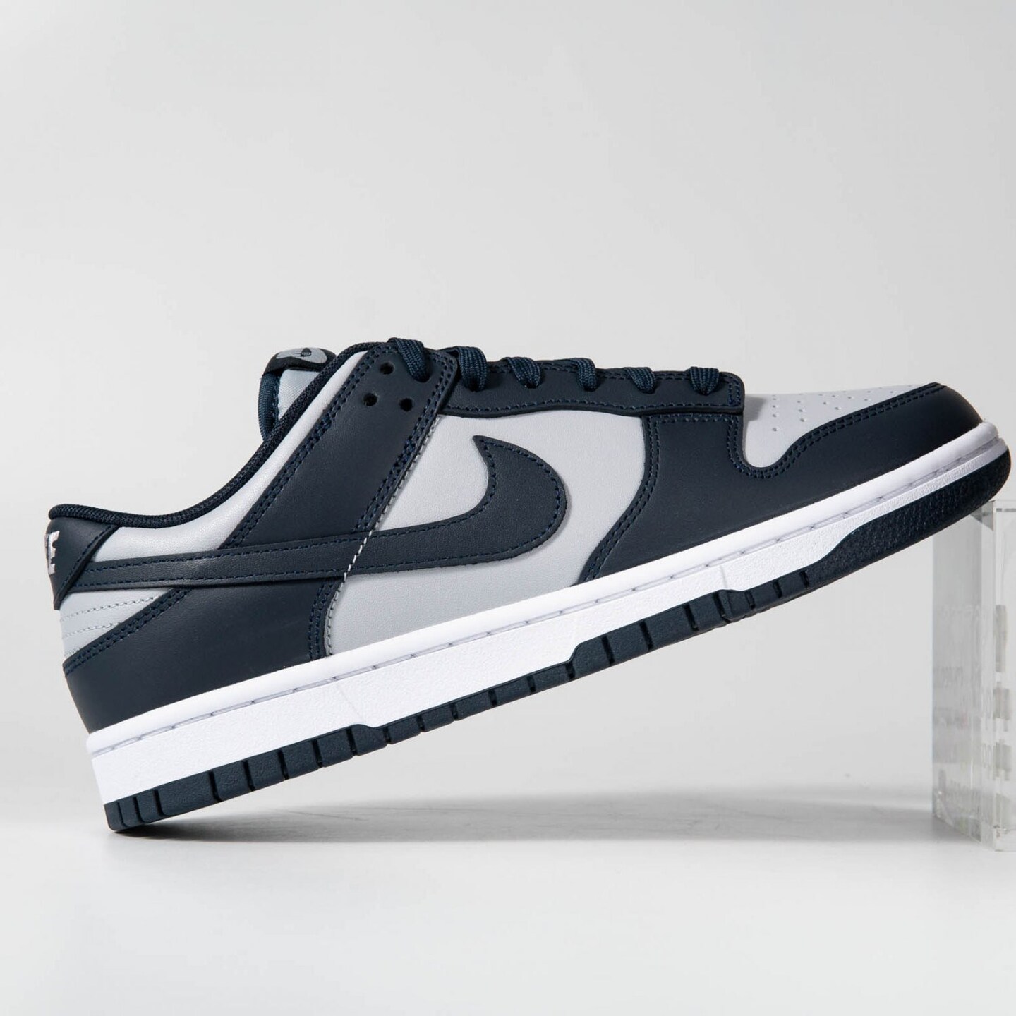 Nike Dunk Low \'Georgetown\', Sz 6.5 SKU #2988‎ Nike Dunk Low Georgetown | MakerPlace by Michaels main image 4