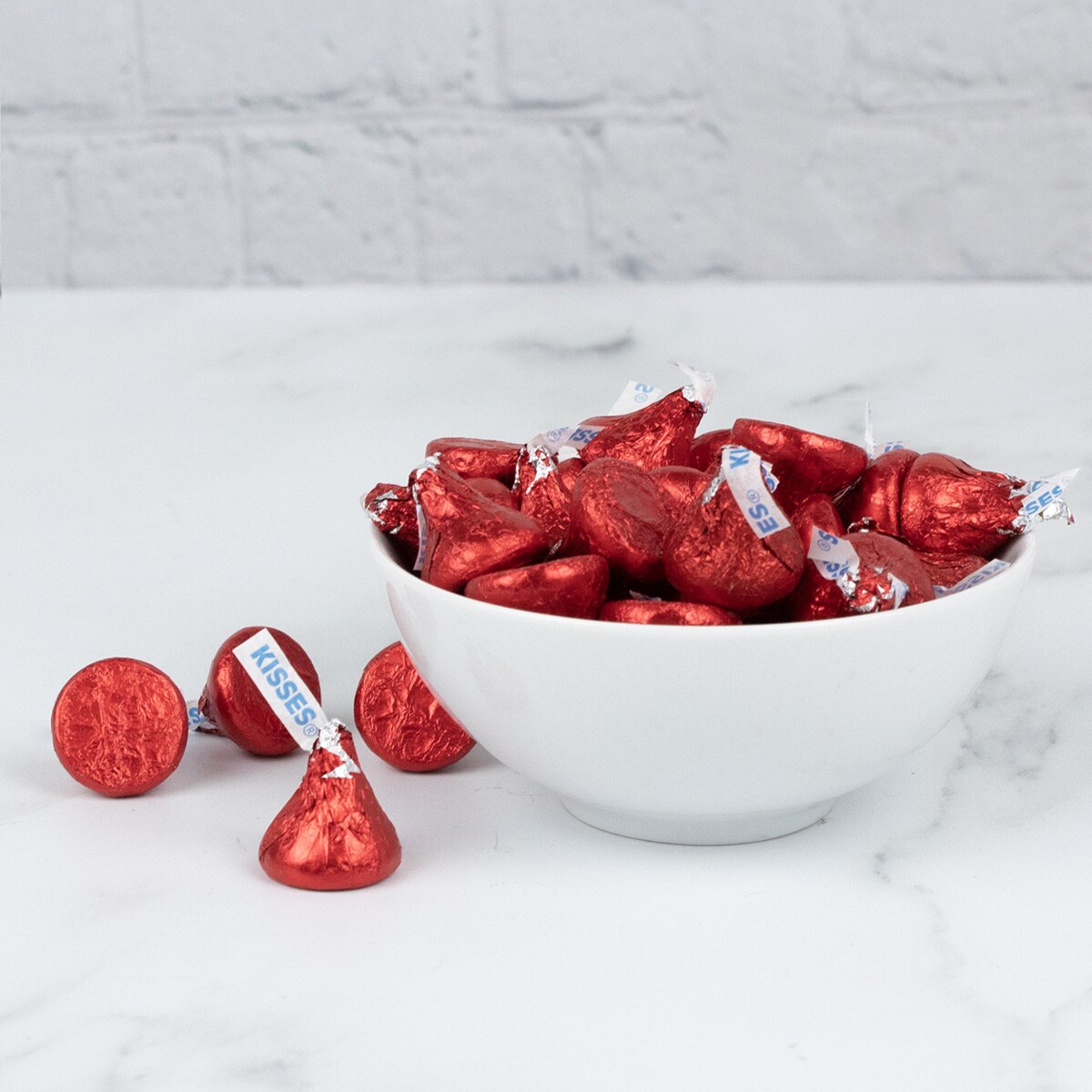 Red Hershey&#x27;s Kisses Candy Milk Chocolates