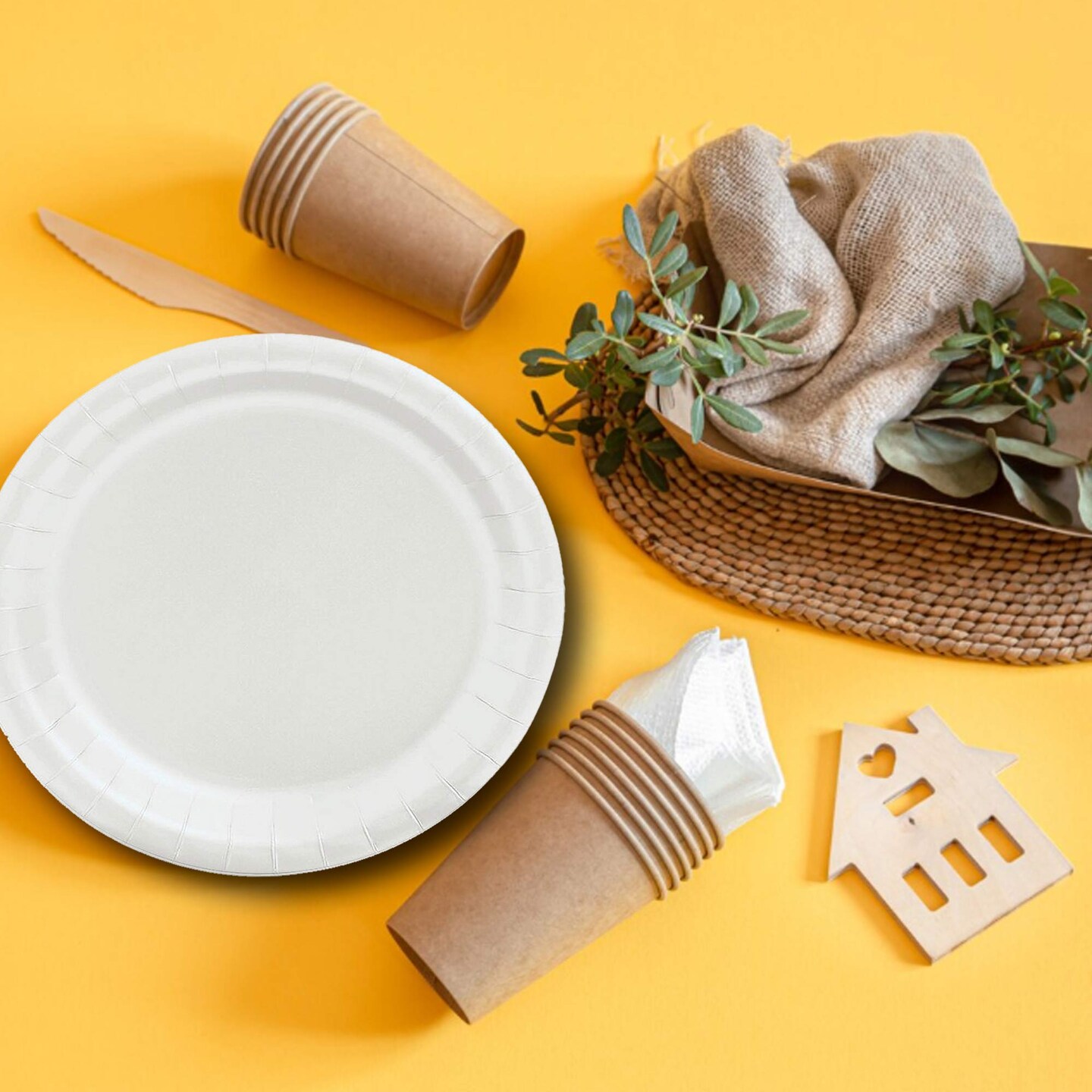 24 Count White Color Paper Plates Round 7 Inch Disposable Party Tableware