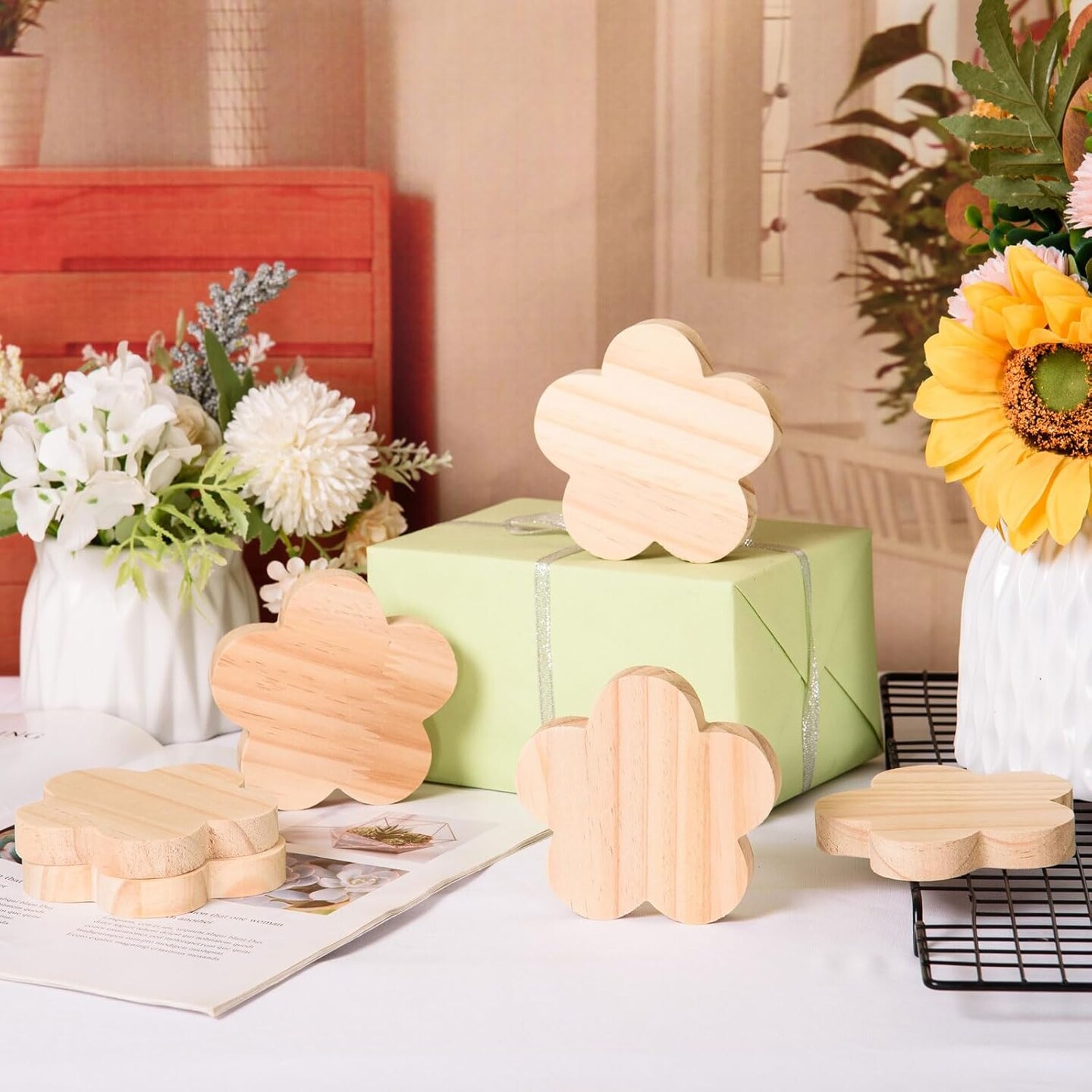 12 Pcs Spring Flower Wooden Cutouts Unfinished Flower Shaped Table Signs Wooden Flowers Blocks to Paint Blank Wooden Table Centerpieces for DIY Crafts Spring Home Shelf Tiered Tray