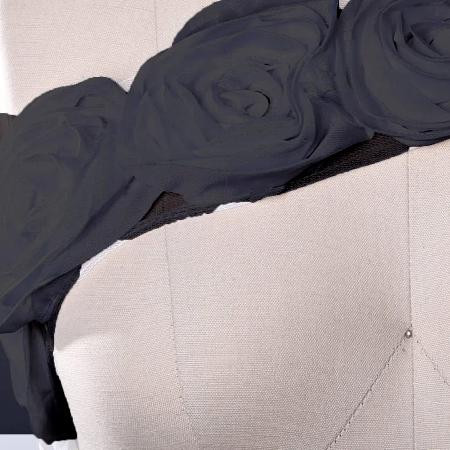 1 Yard 3D Swirled Rose Lace Trim Black Floral Design 3 Inch wide