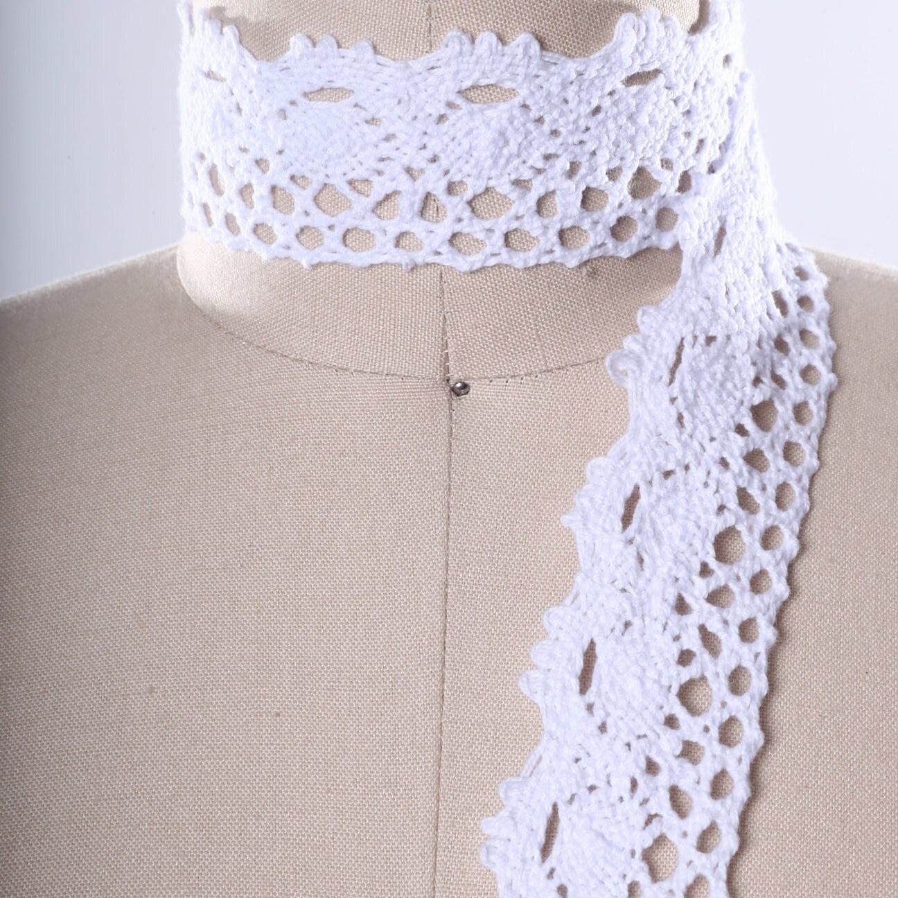 2 Yards White Crochet Cluny Cotton Lace Trim Delicate Design 1.25 Inch Wide