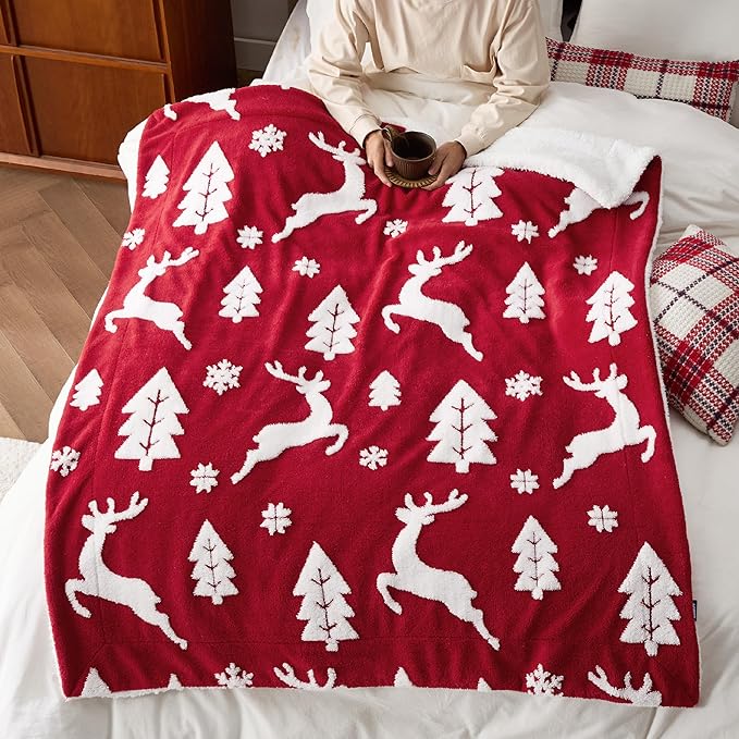 Christmas Blanket Red - Luxury Christmas Decorations Holiday Deer Blanket Warm Cozy Sherpa Blanket Gift 50&#x22;x60&#x22;