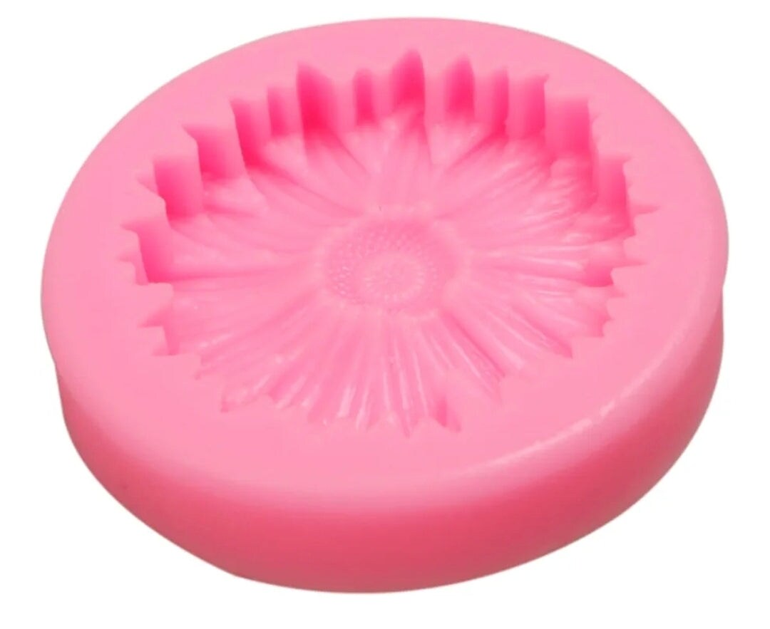 Sunflower Silicone Mold &#x2013; Round Fondant &#x26; Chocolate Mold