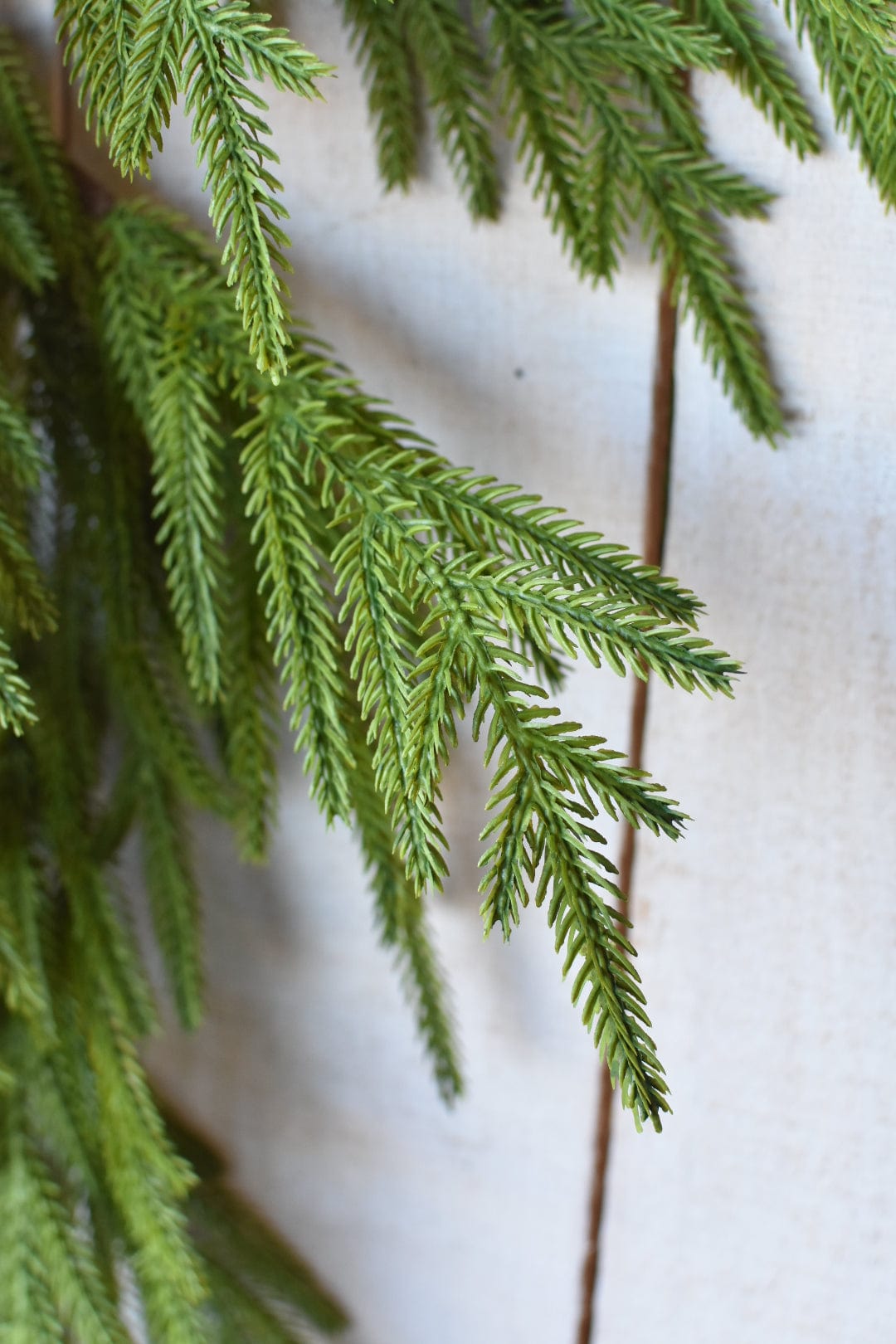 26&#x22; Faux Norfolk Teardrop Swag - Real Touch