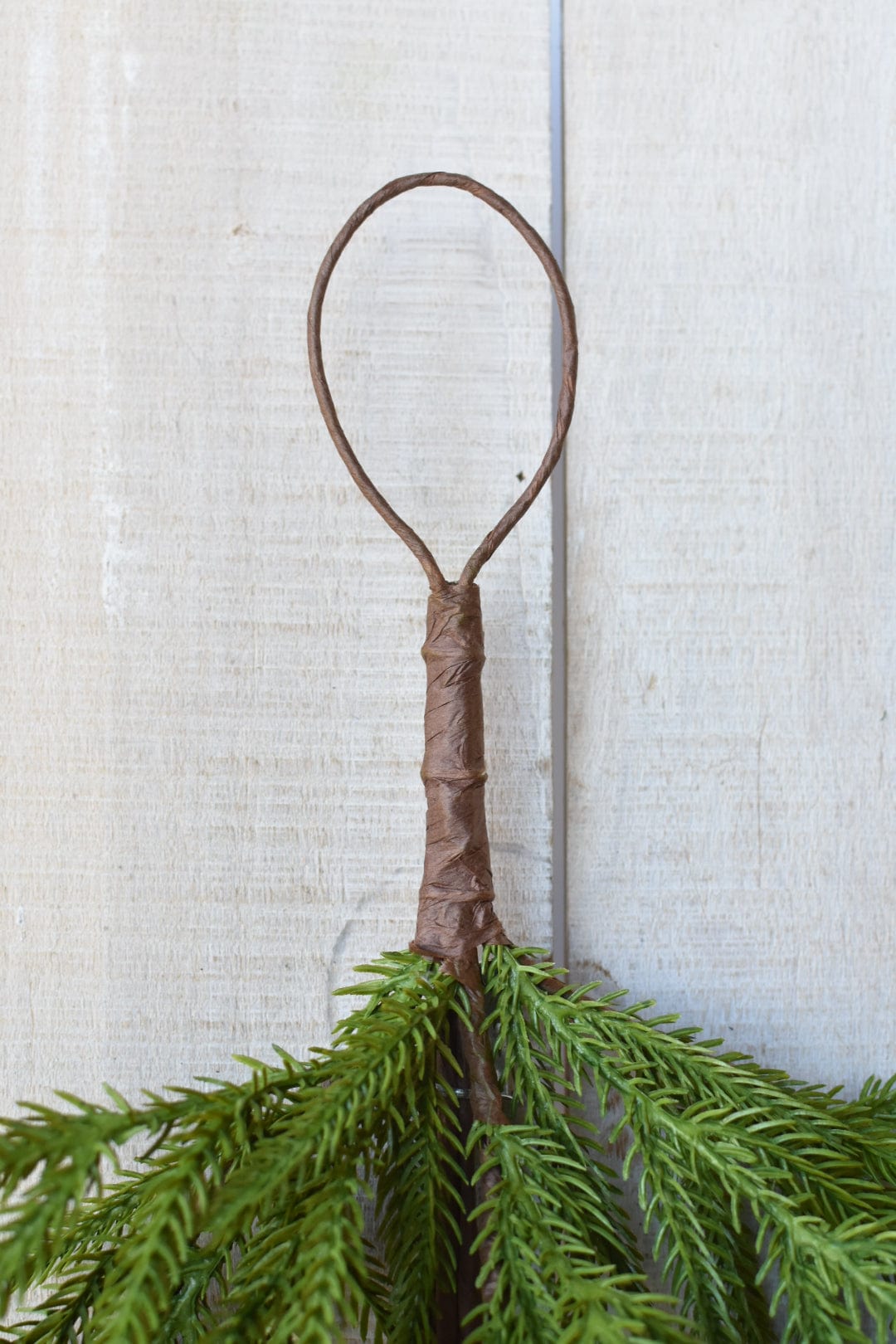 26&#x22; Faux Norfolk Teardrop Swag - Real Touch