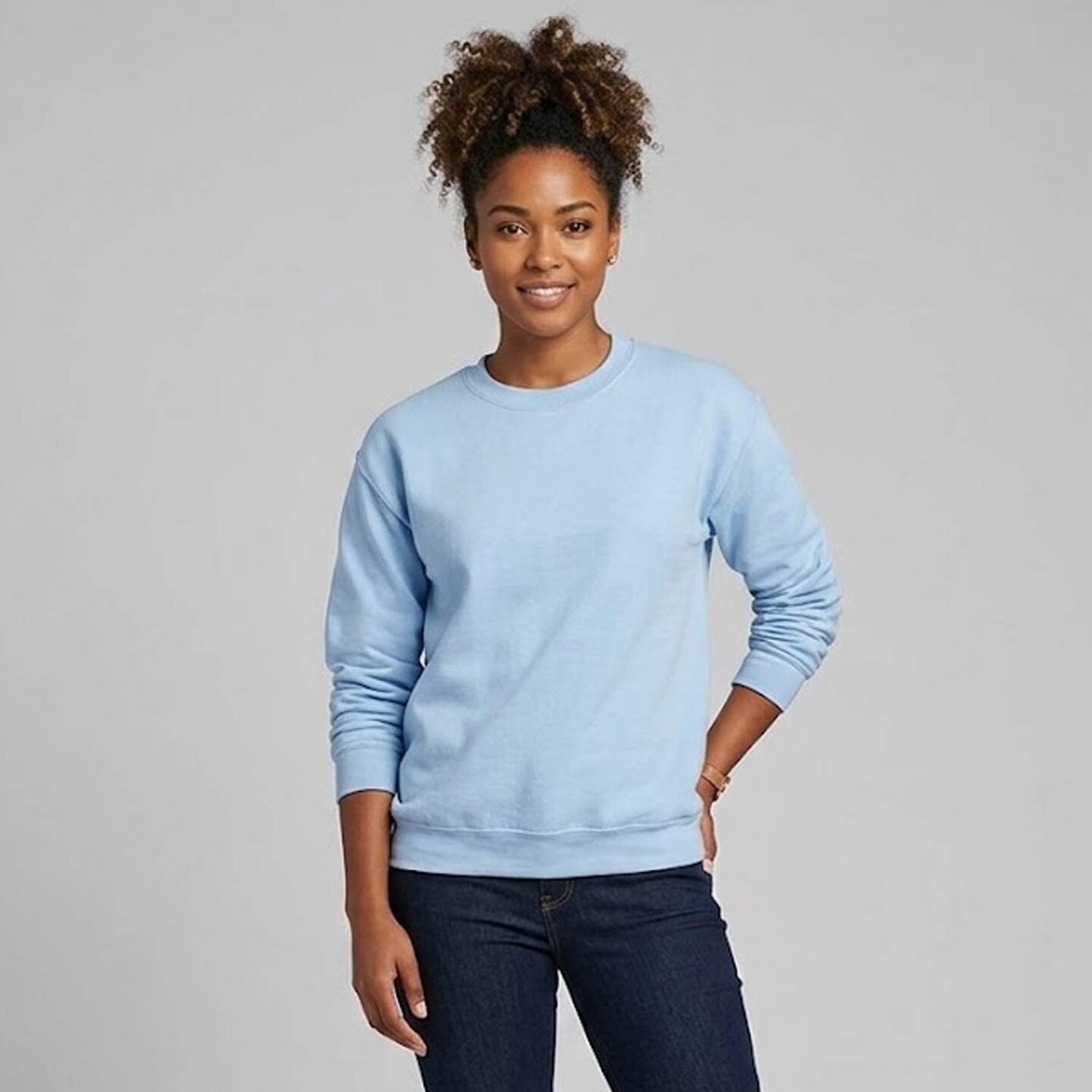 Gildan Crewneck Long Sleeve Sweatshirt, Blank Heavy Blend Fleece Pullover