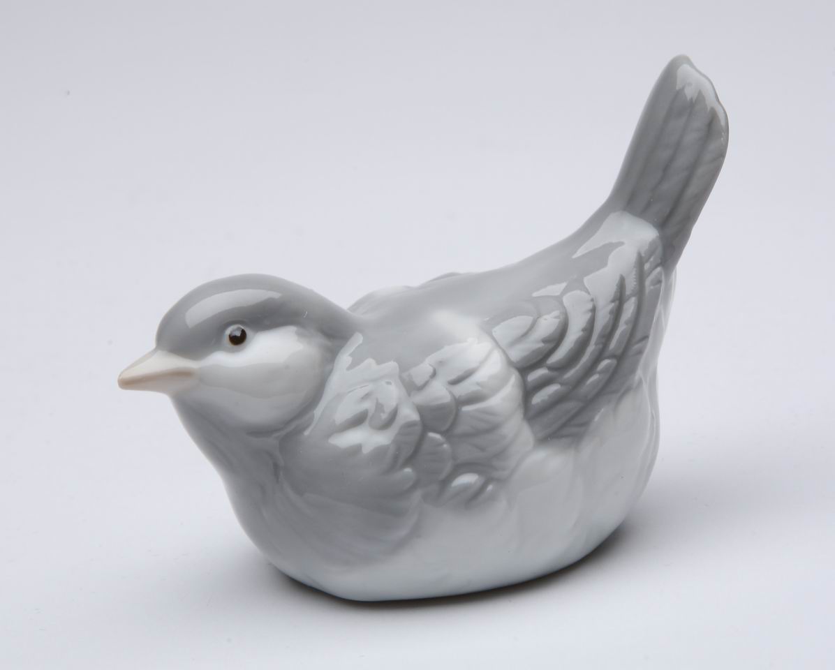 Ceramic Wings Closed Gray Bird Figurine, Gift for Birdwatcher, Gift for Her, Gift for Mom, Home Decor