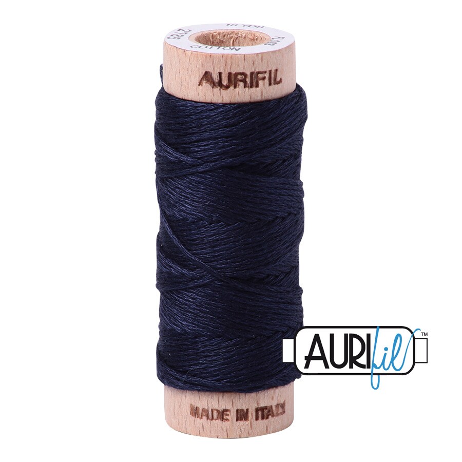 Very Dark Navy (2785) | Aurifloss Small Spool (18M / 18Y) | Aurifil Thread
