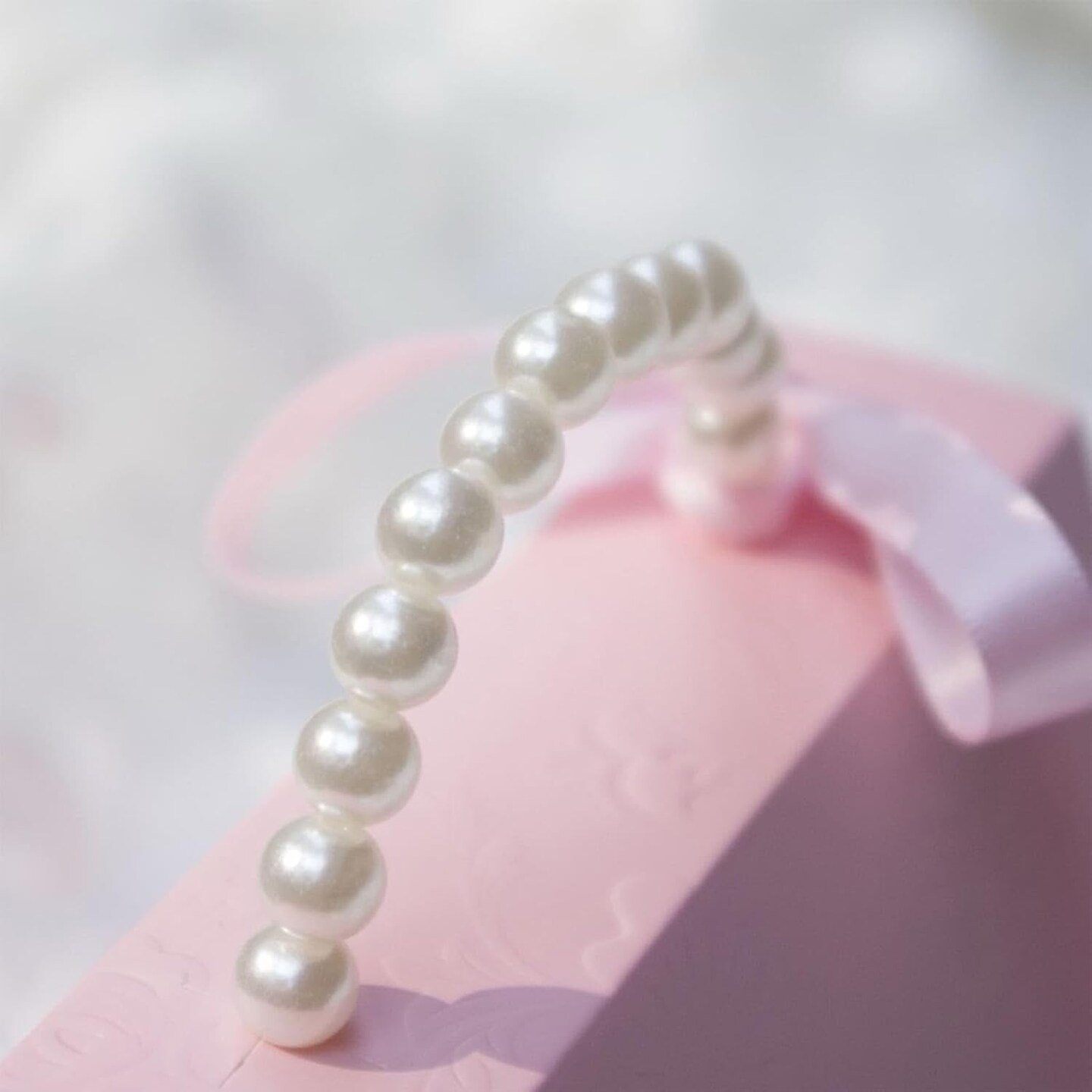 10Pcs Pink Pearl Paper Gift Boxes for Wedding Favors, Elegant Bridesmaid and Party Favor Boxes with Ribbon, Ideal for Bridal Shower, Baby Shower, and Special Occasions (Pink, L)