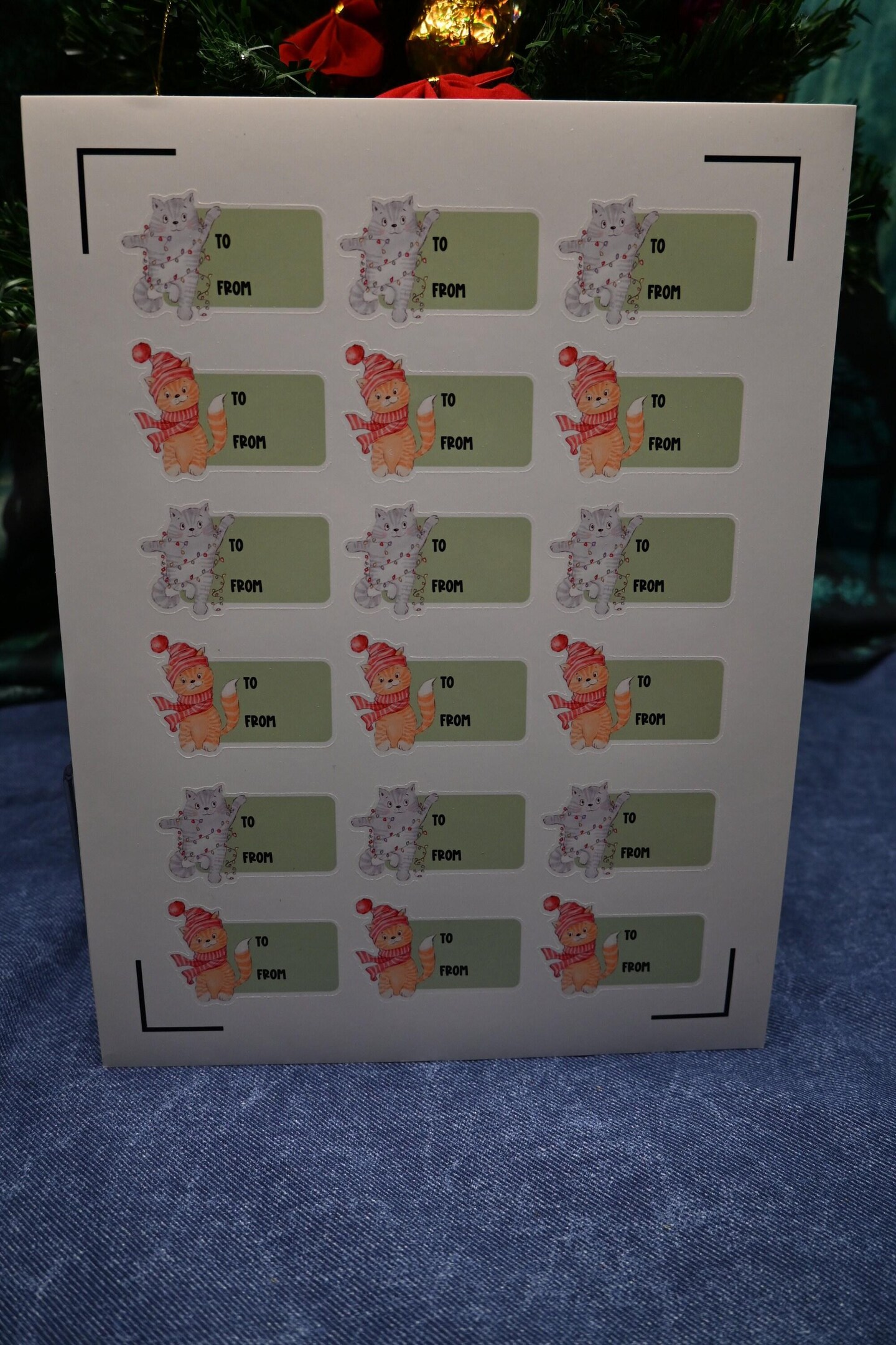 Cute Kitty Christmas gift tag stickers labels for your Holiday gifts and gift giving