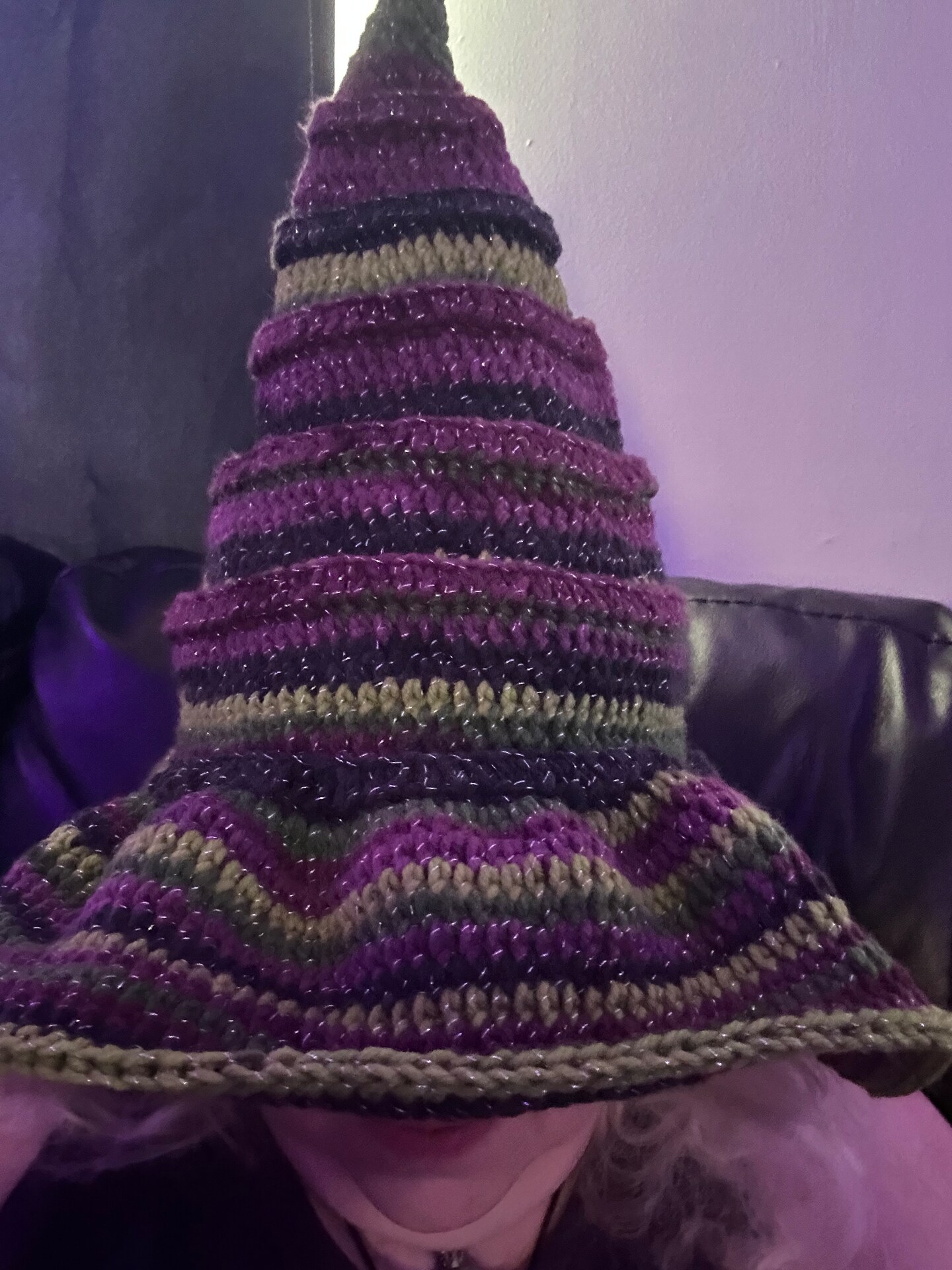 X-LARGE PURPLE & BLACK CROCHET BELL HAT‼️ XLARGE: CROCHET BELL HAT – 85 86 eightyfiveightysix