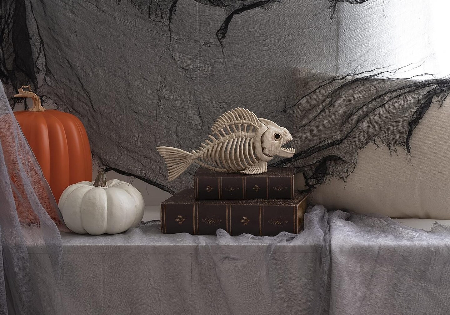 Realistic Skeleton Fish Decoration Ornament
