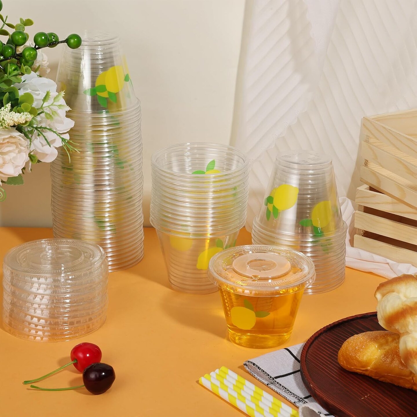 100Pcs Lemon Disposable Plastic Cups with Lids and Straws, 9Oz Party Cups Yellow Lemon Cold Beverage Drinking Cups