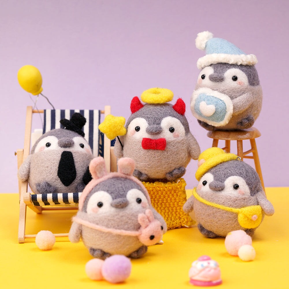 Casual Penguin Needle Felting Kit. Wizardi DIY Wool Craft Kit F07N8-W117