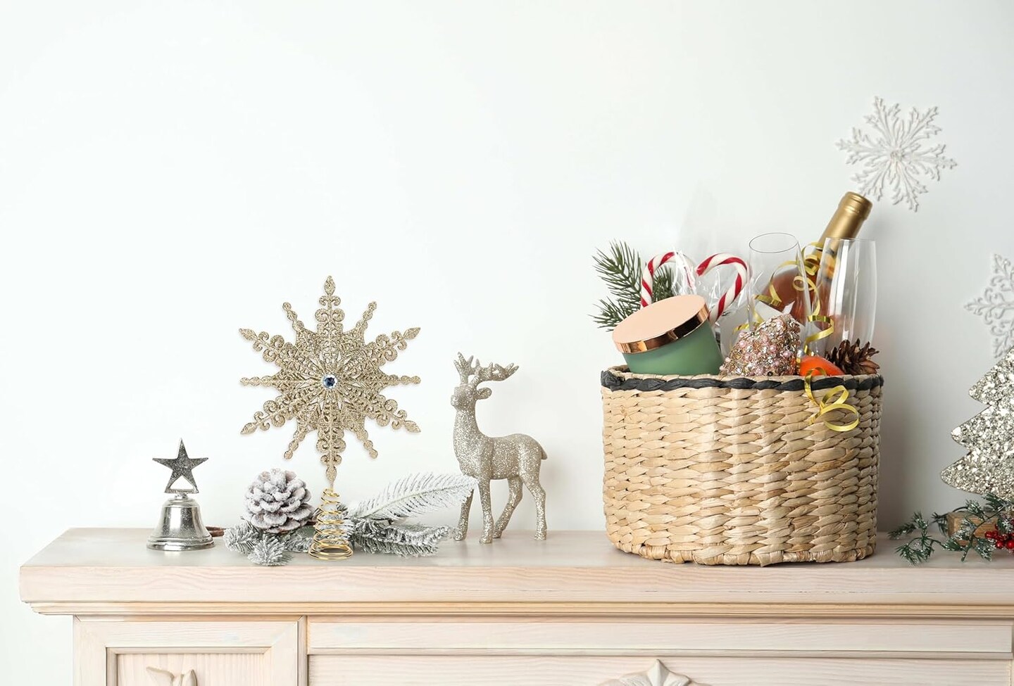 8 inch Gold Glittered Filigree Christmas Star Tree Topper(Gold)