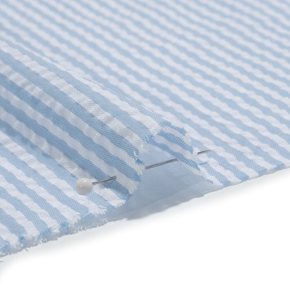 1 Yard Light Blue and White Candy Striped Polyester and Cotton Seersucker