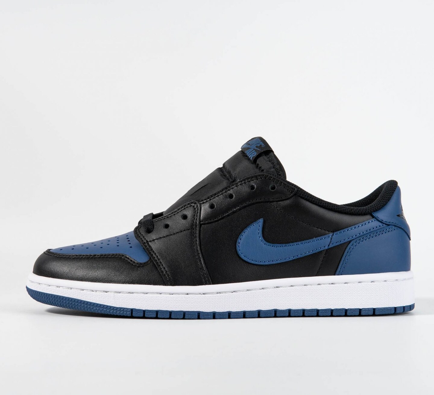 Air Jordan 1 Retro Low OG Mystic Navy | MakerPlace by Michaels Air Jordan 1 Retro Low OG Mystic Navy | MakerPlace by Michaels