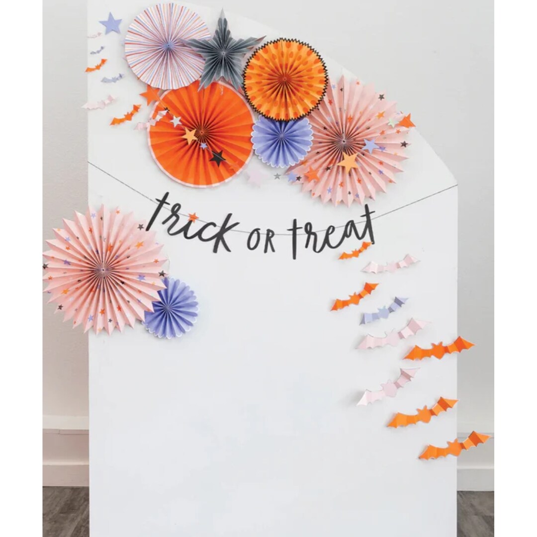 Whimsical Halloween Bag O&#x2019; Bats Paper D&#xE9;cor 50 Assorted Bats with Gold Foil Accents for Festive Decor