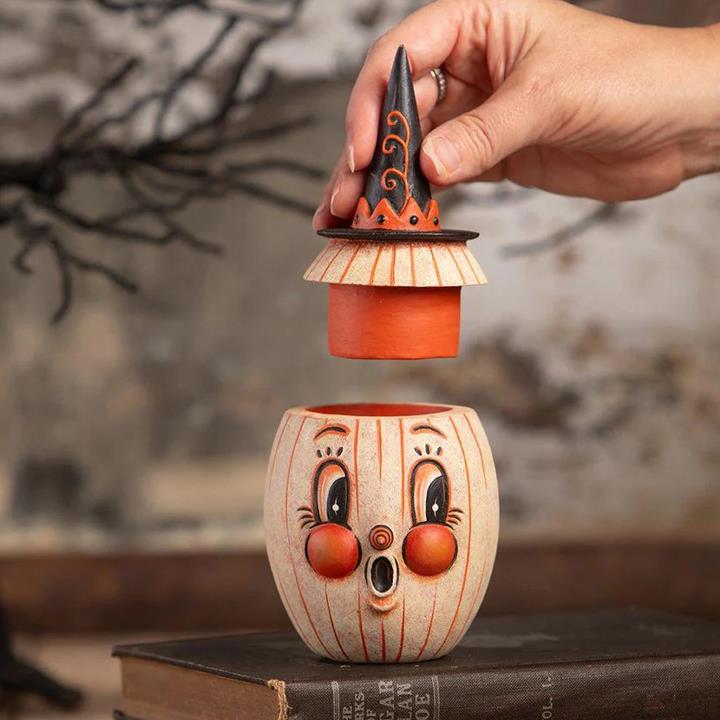 Johanna Parker by Bethany Lowe: Gourdy White-O-Ween Container